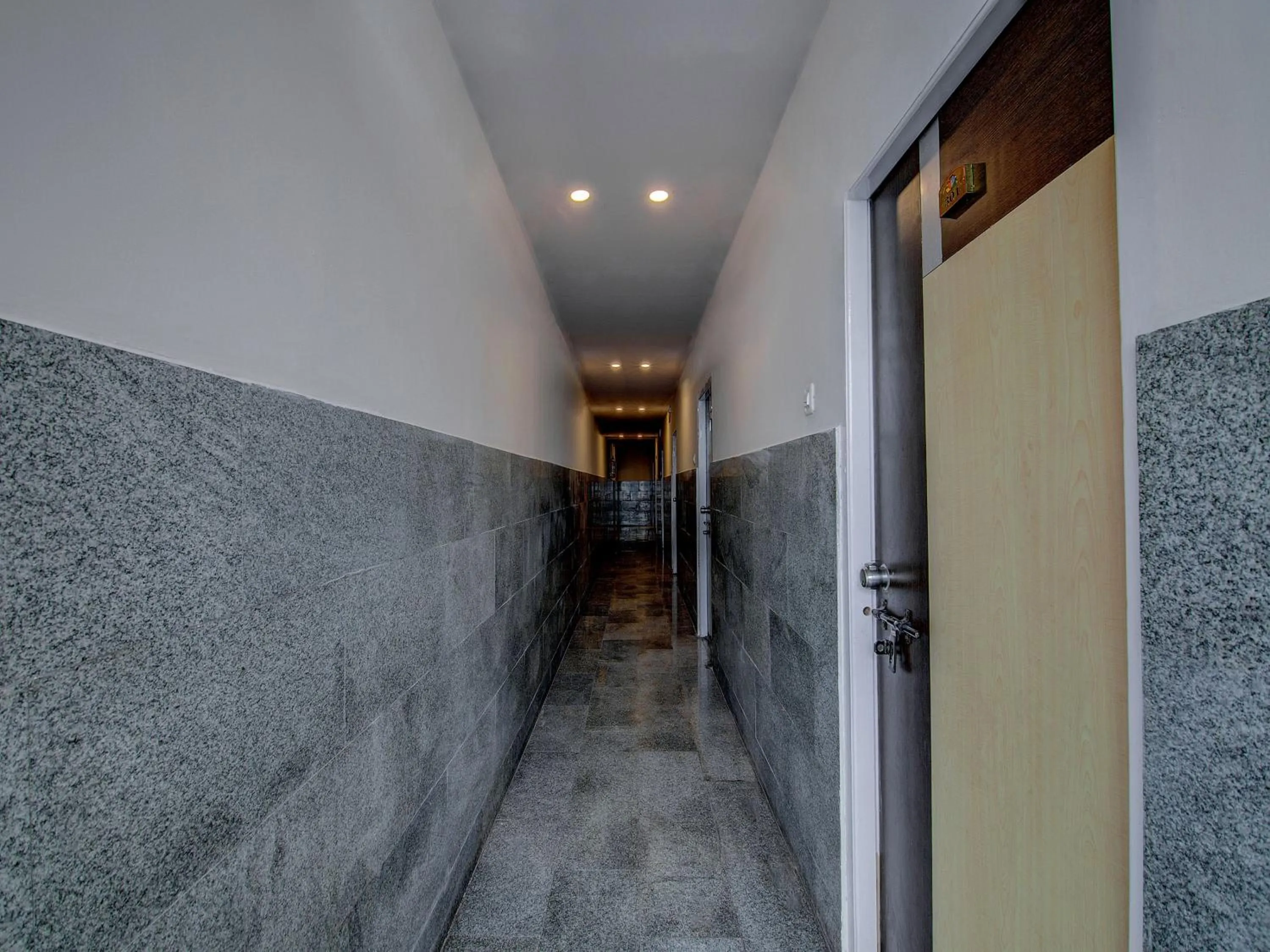 Lobby or reception, Bathroom in Hotel O Mayur's Residency Near Malkpet