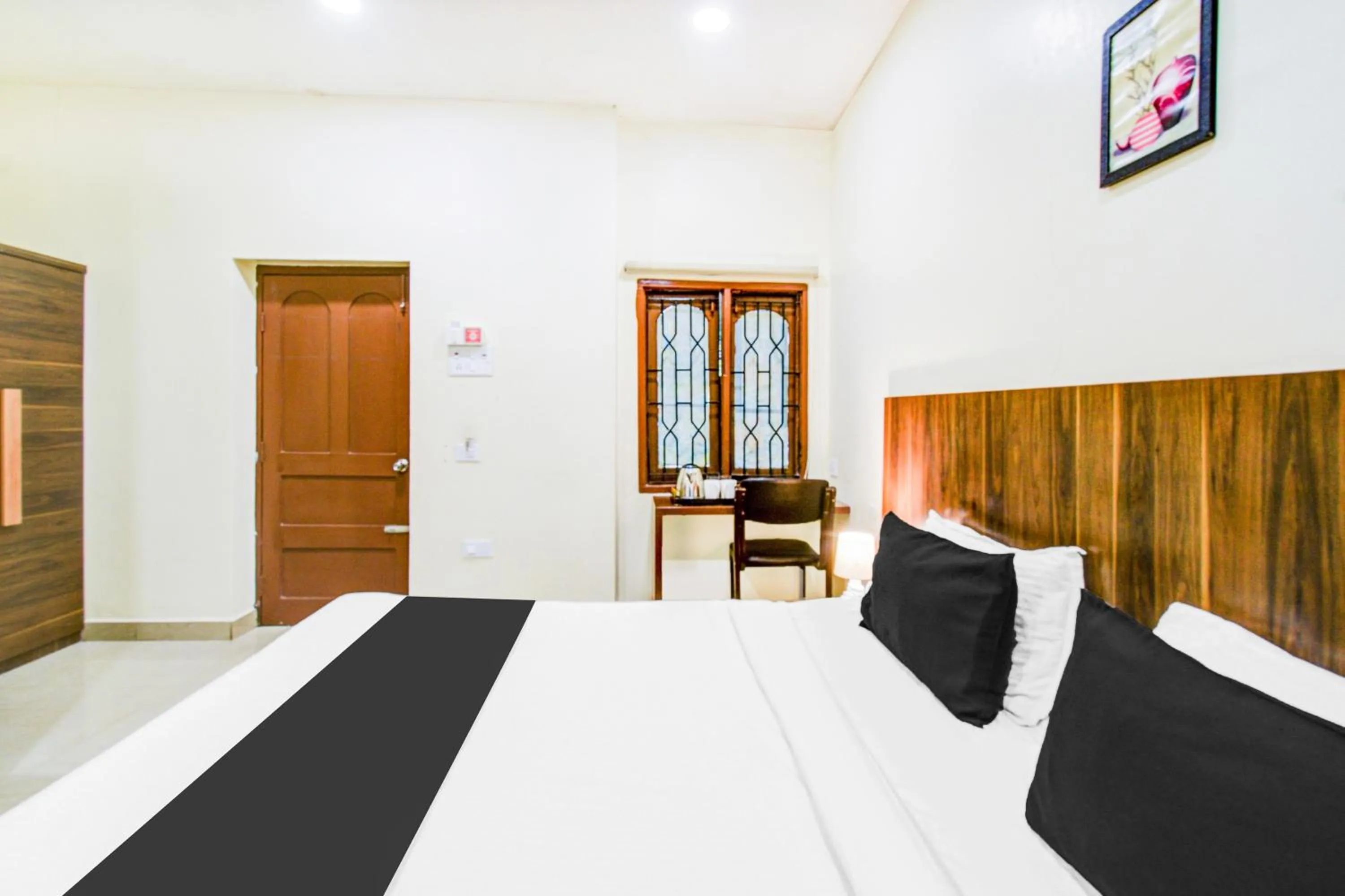 Bedroom, Bed in Super Townhouse Townvilla Guesthouse