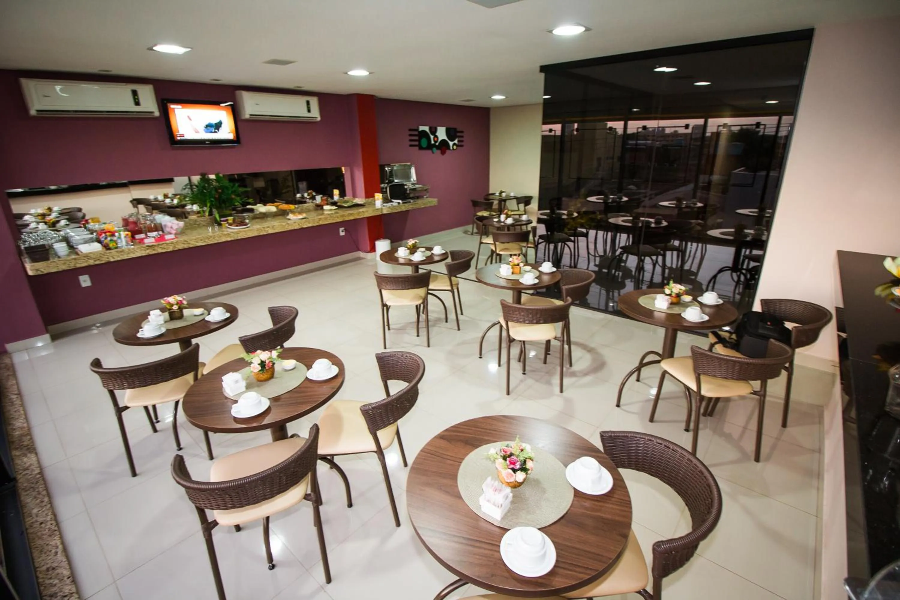 Restaurant/places to eat in Hotel Nativo