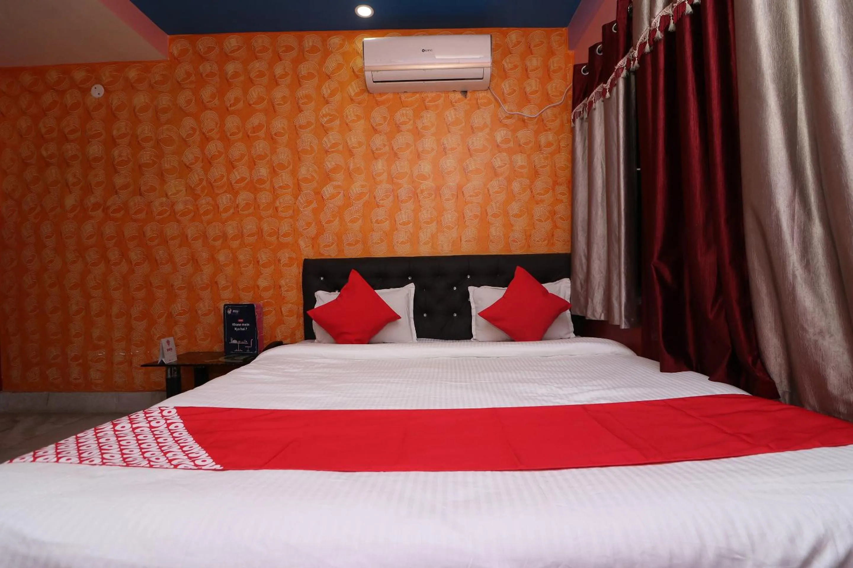 Bedroom, Bed in OYO 18490 Hotel Jagannath International