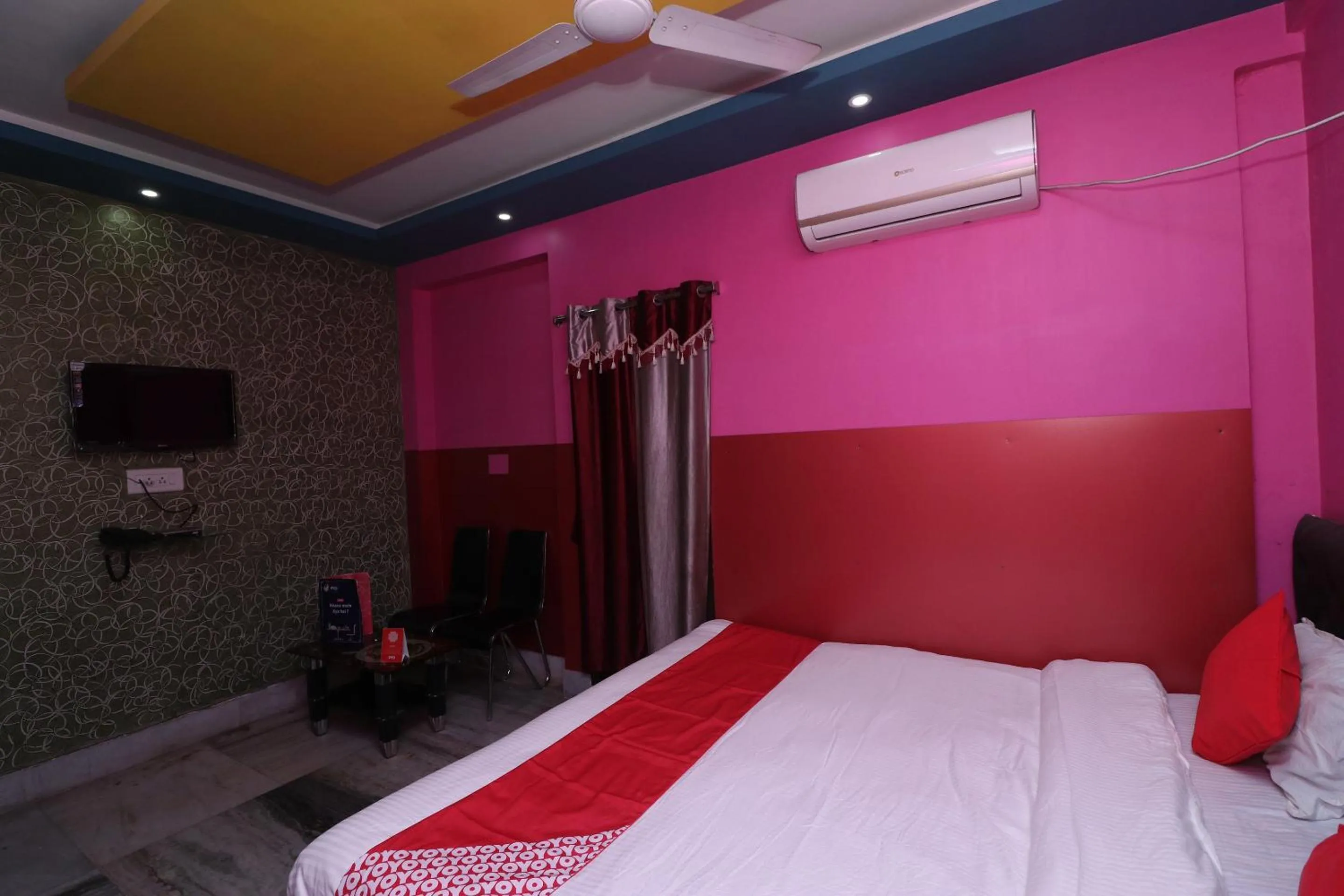 Bedroom, Bed in OYO 18490 Hotel Jagannath International