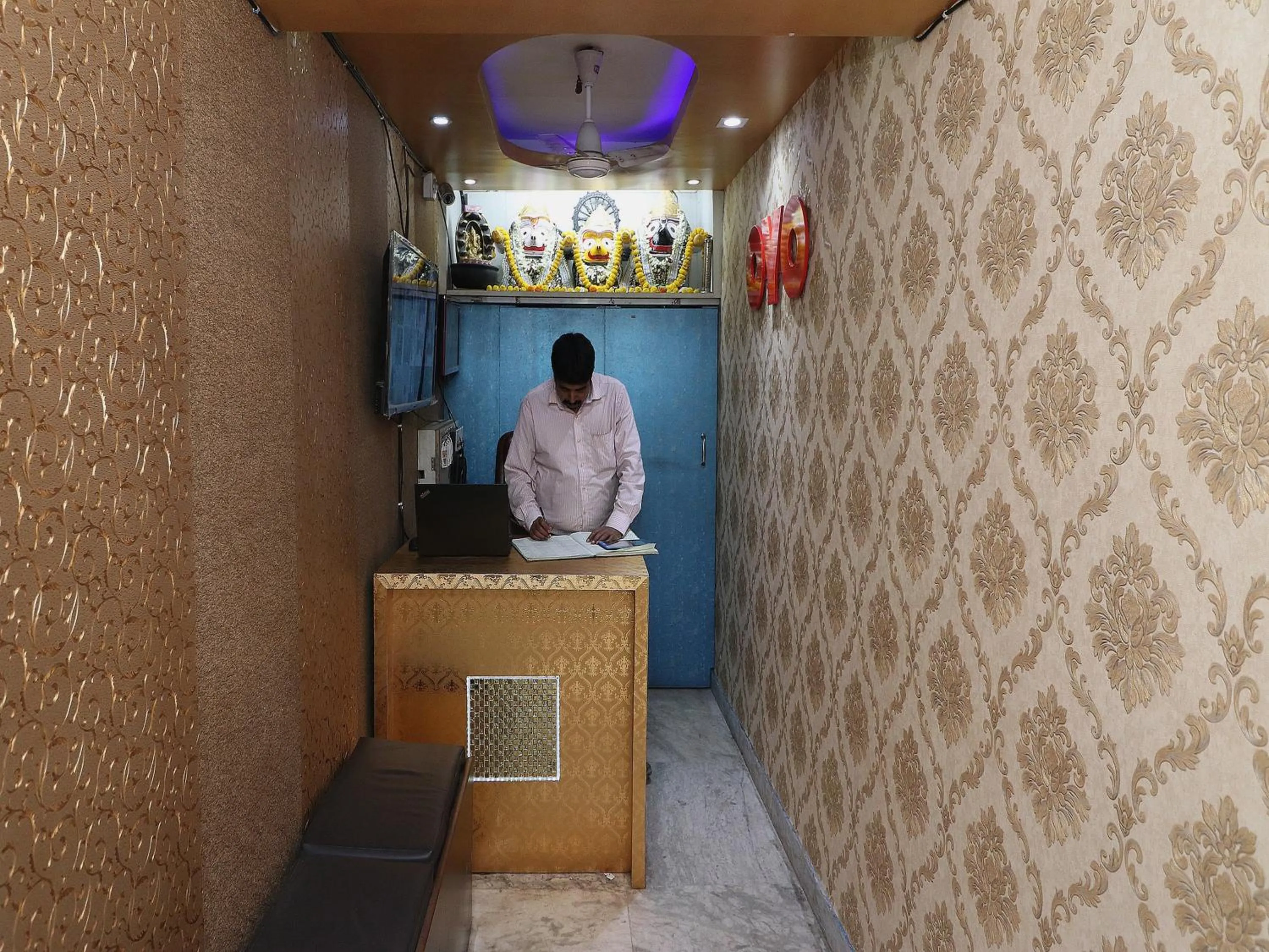 Lobby or reception in OYO 18490 Hotel Jagannath International