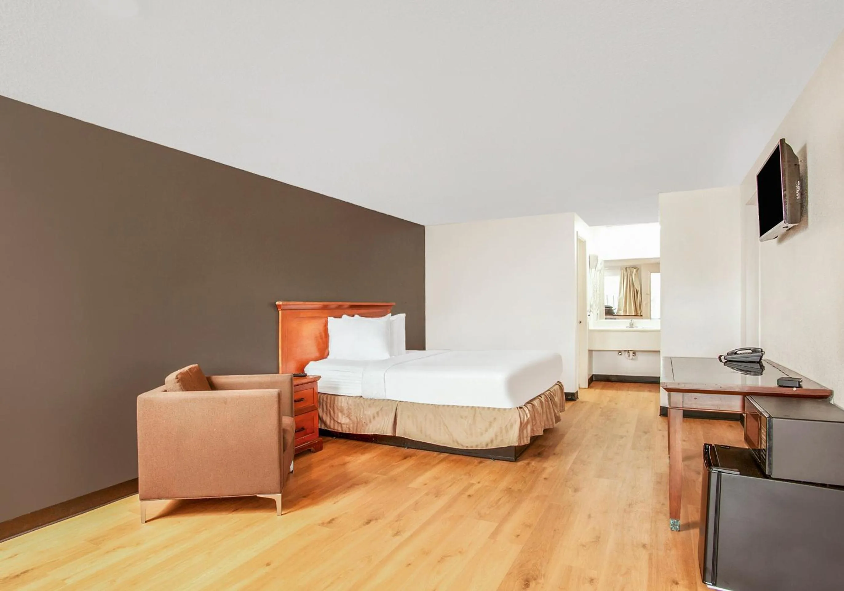 Bedroom in OYO Hotel Centralia