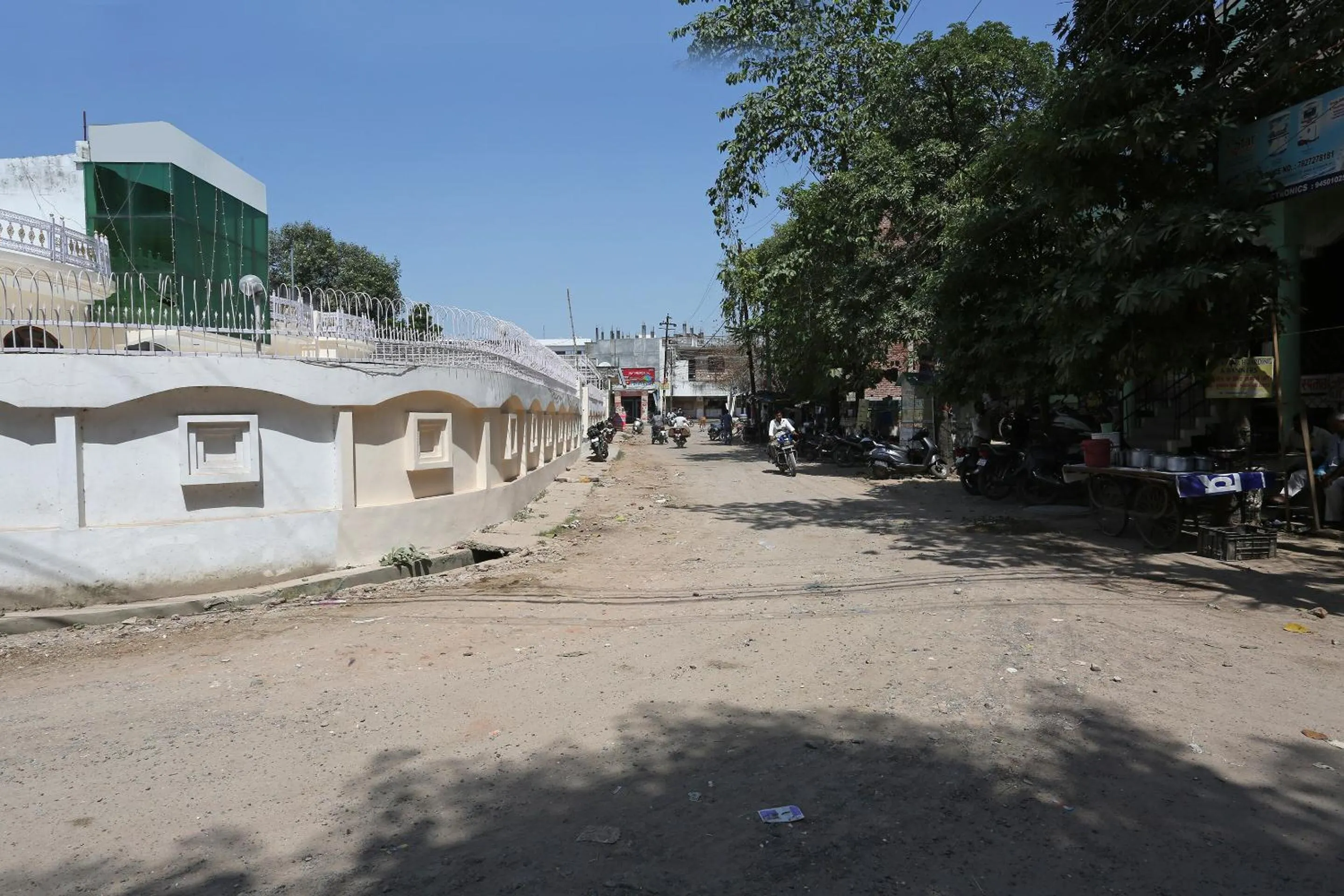 Facade/entrance in Hotel O Loknath Inn