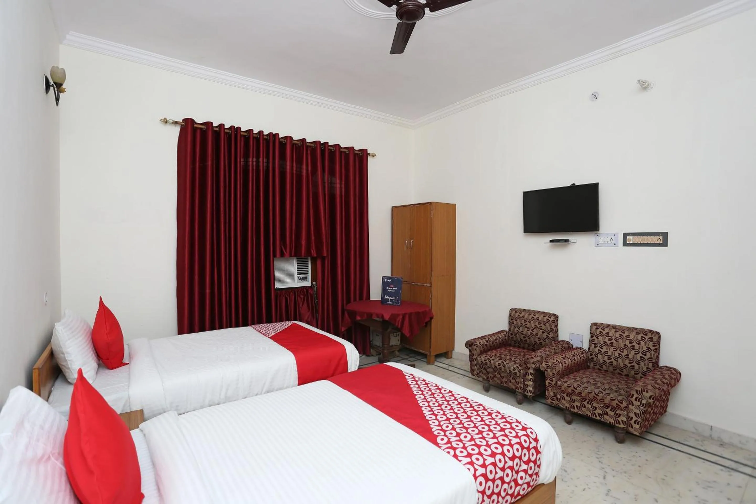 Bedroom, Bed in Hotel O Loknath Inn