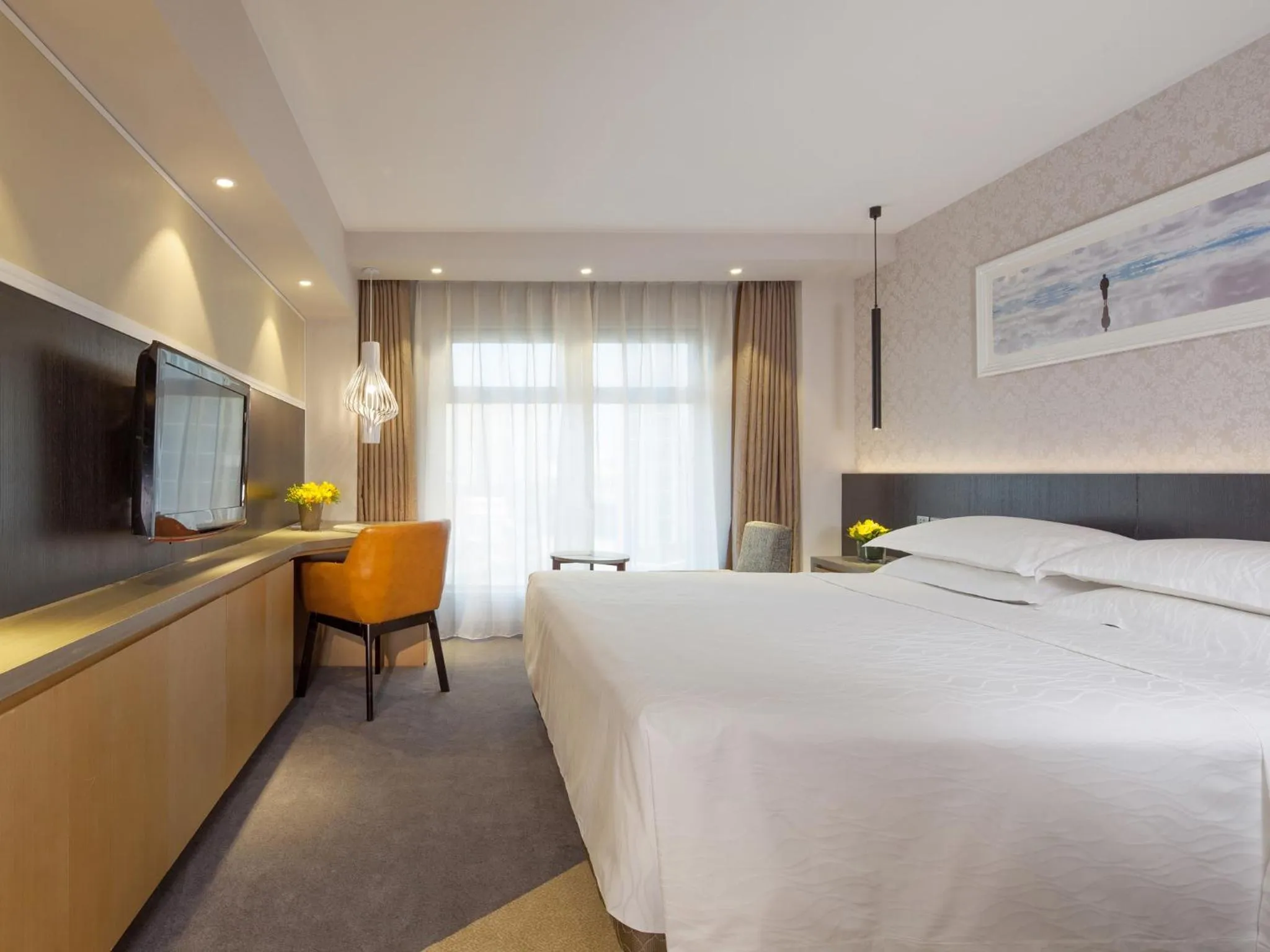 Photo of the whole room, Bed in Beijing Landmark Towers