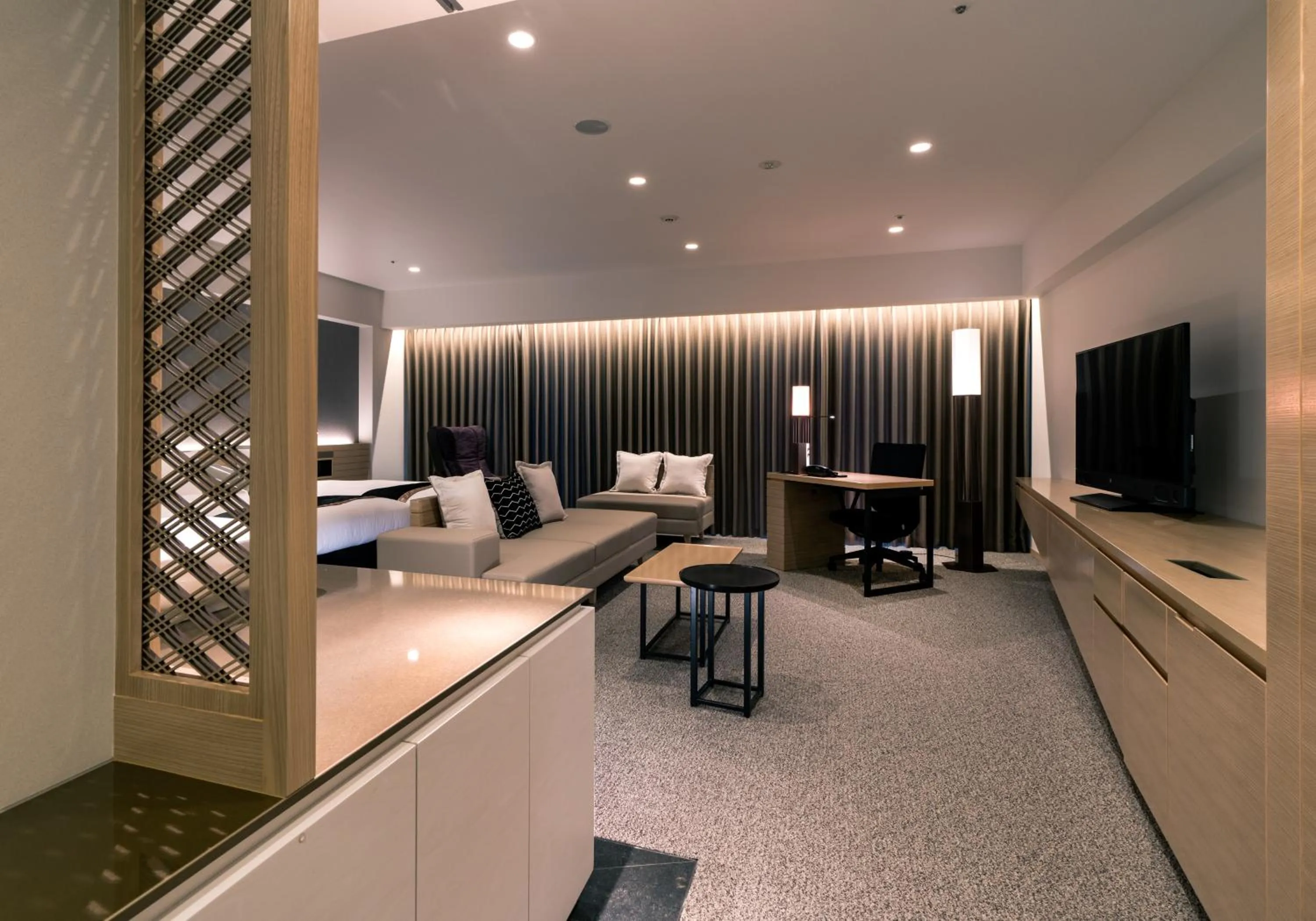 Living room in Daiwa Roynet Hotel Kyoto Terrace Hachijo PREMIER