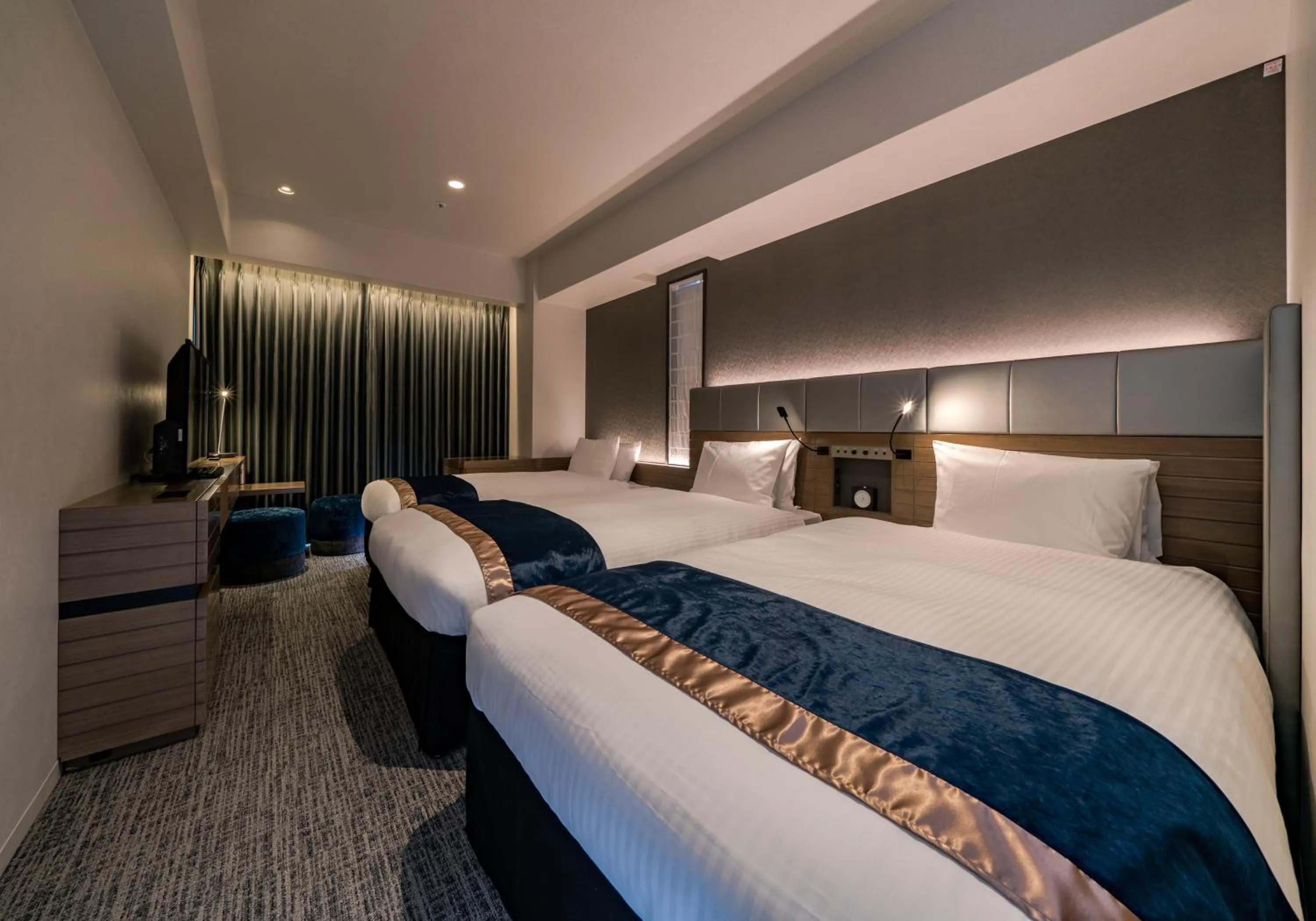 Bedroom, Bed in Daiwa Roynet Hotel Kyoto Terrace Hachijo PREMIER