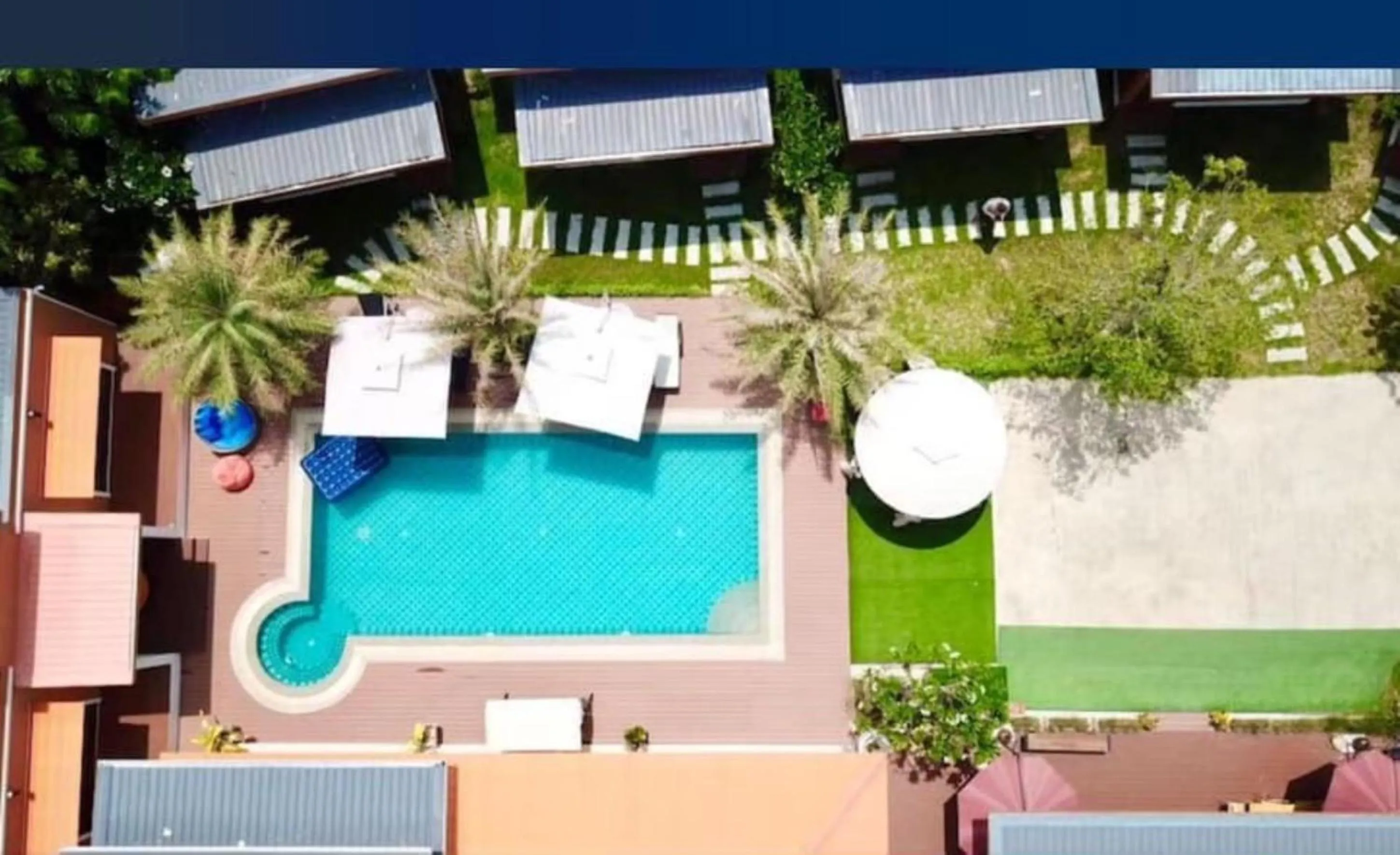 Kan & Kan Luxury Pool Villa Hua Hin with all bathtub