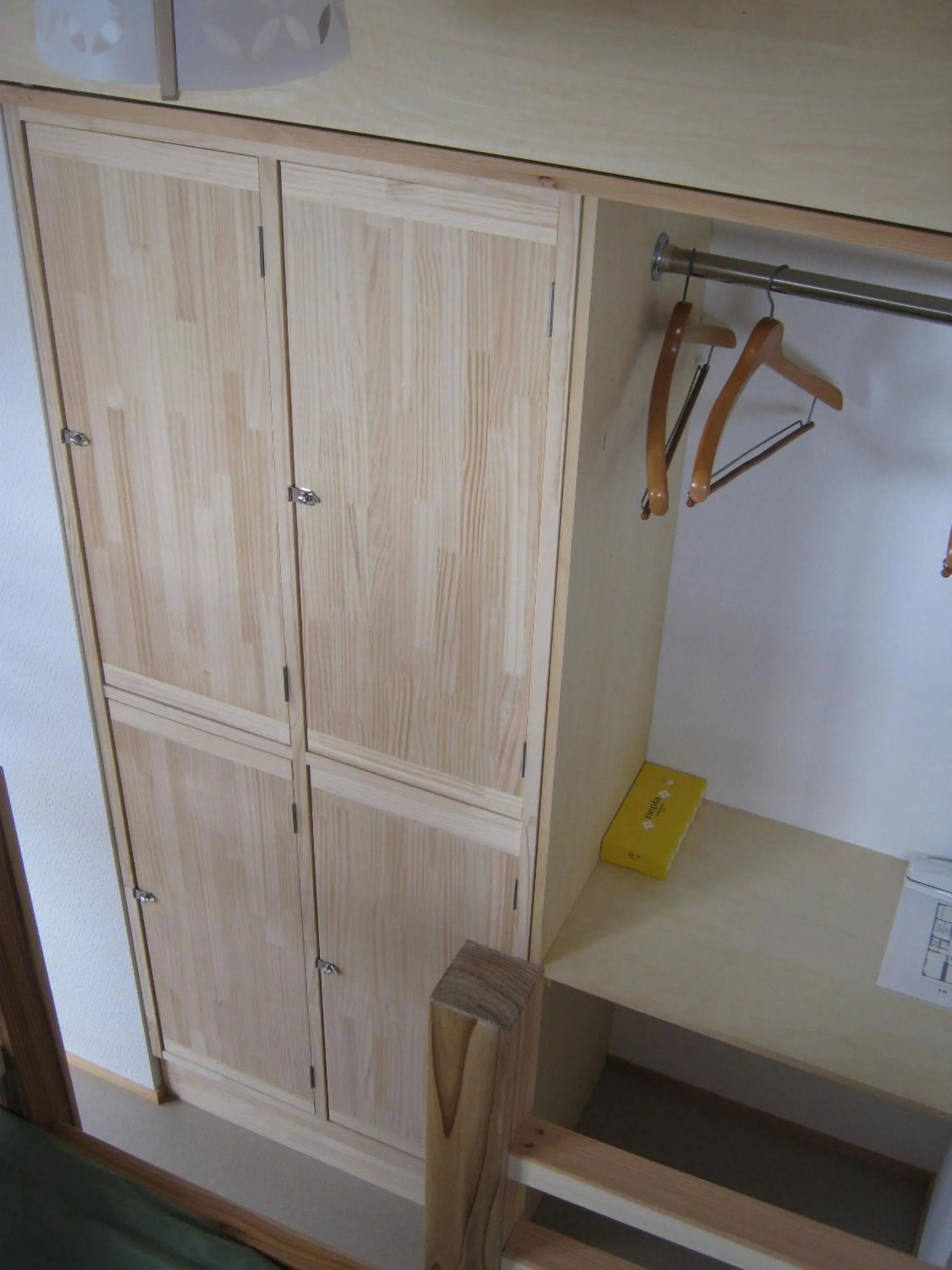 Bedroom, Bed in Guesthouse Hyakumanben Cross