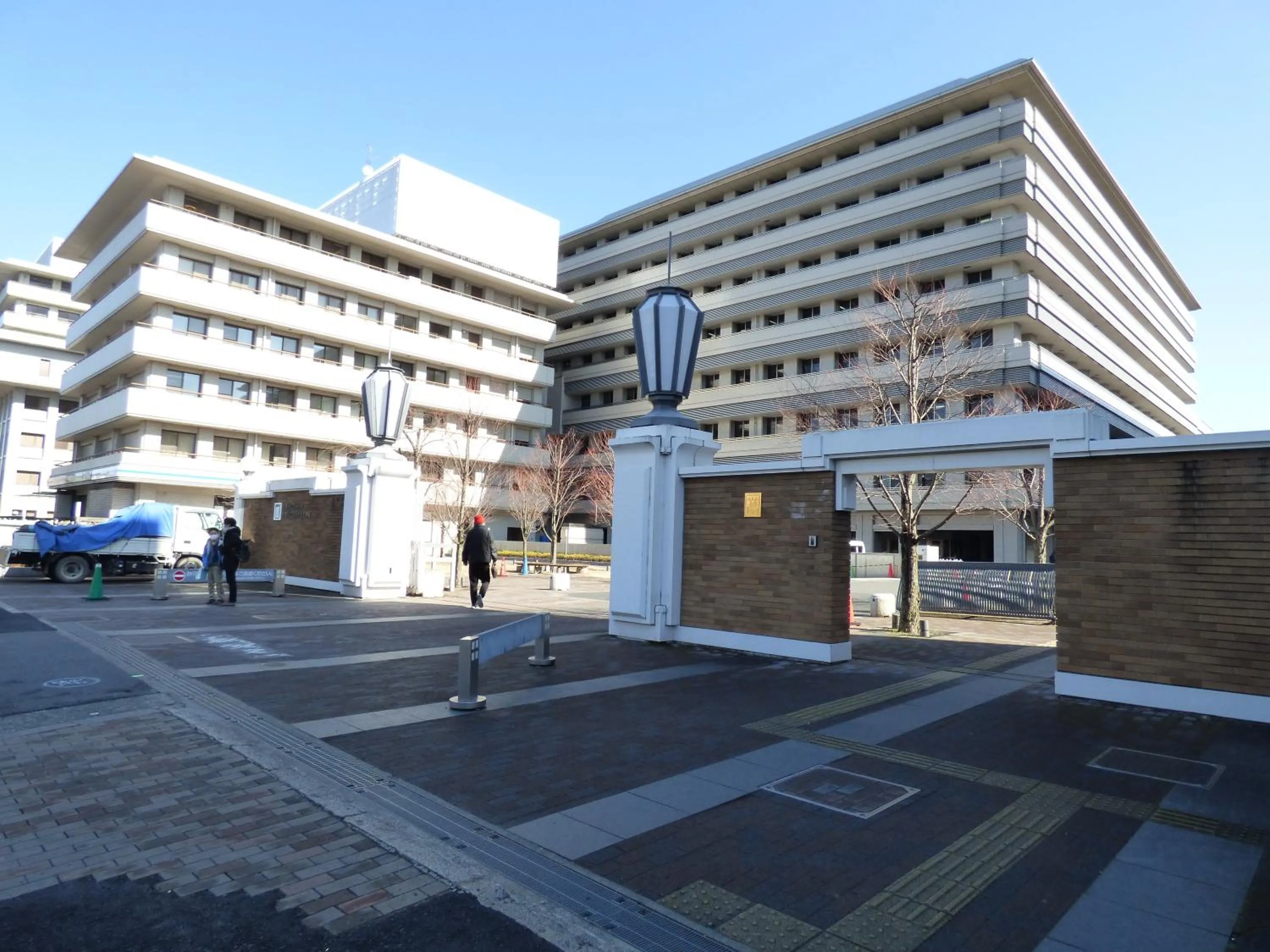 Nearby landmark in Guesthouse Hyakumanben Cross