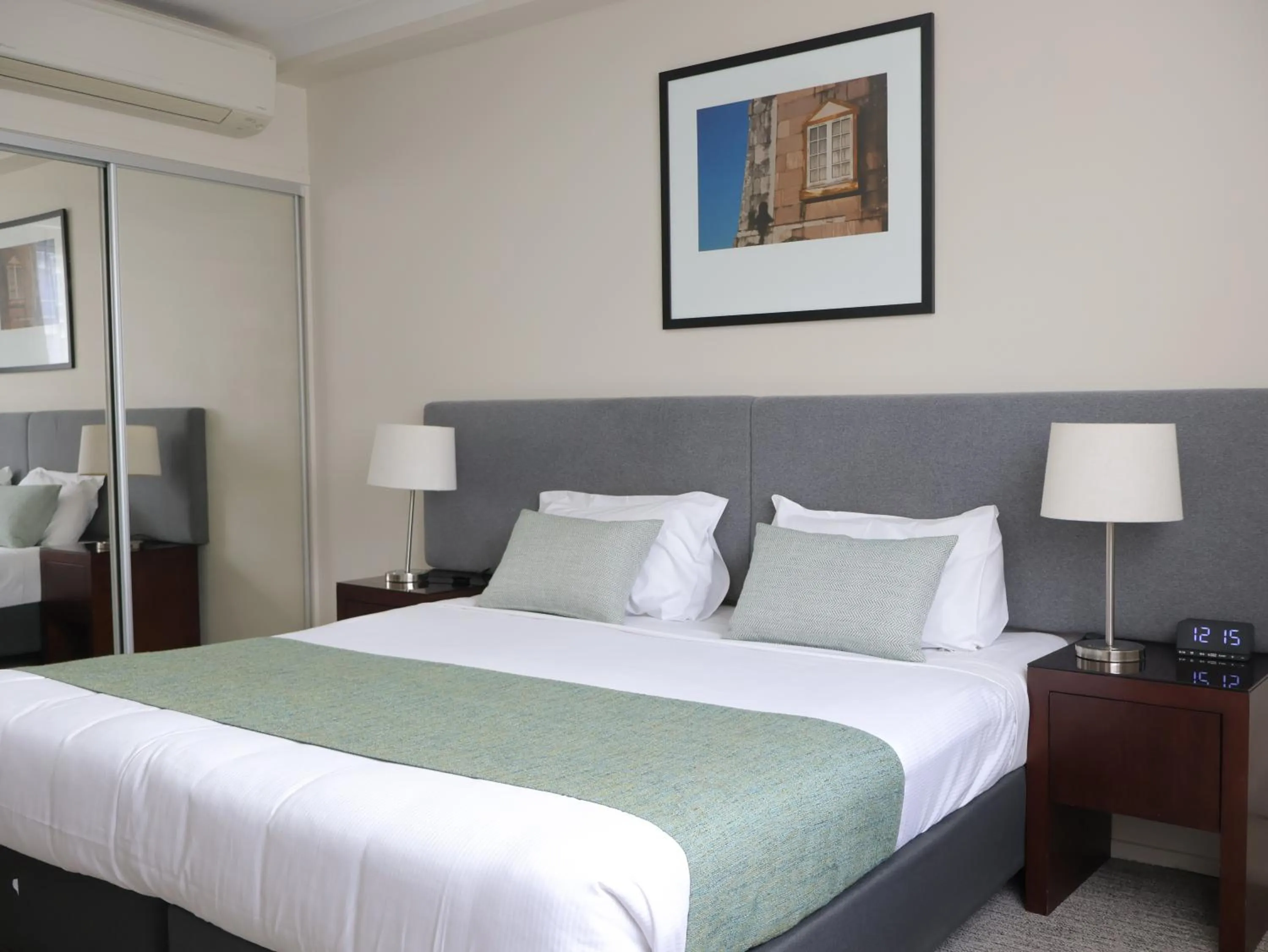 Bedroom, Bed in Quest Breakfast Creek