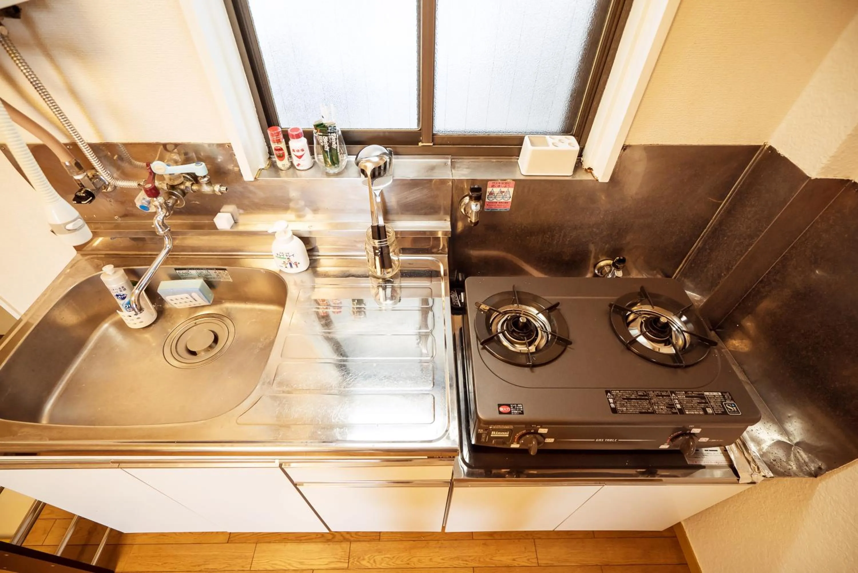 Kitchen or kitchenette in Murata Corpo 305