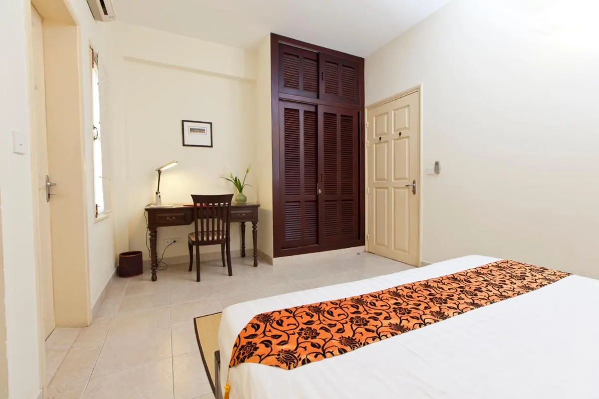 Bed in Grand Residence