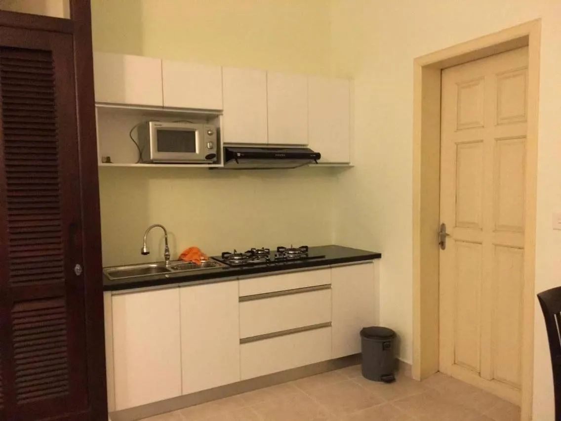 Kitchen or kitchenette in Grand Residence