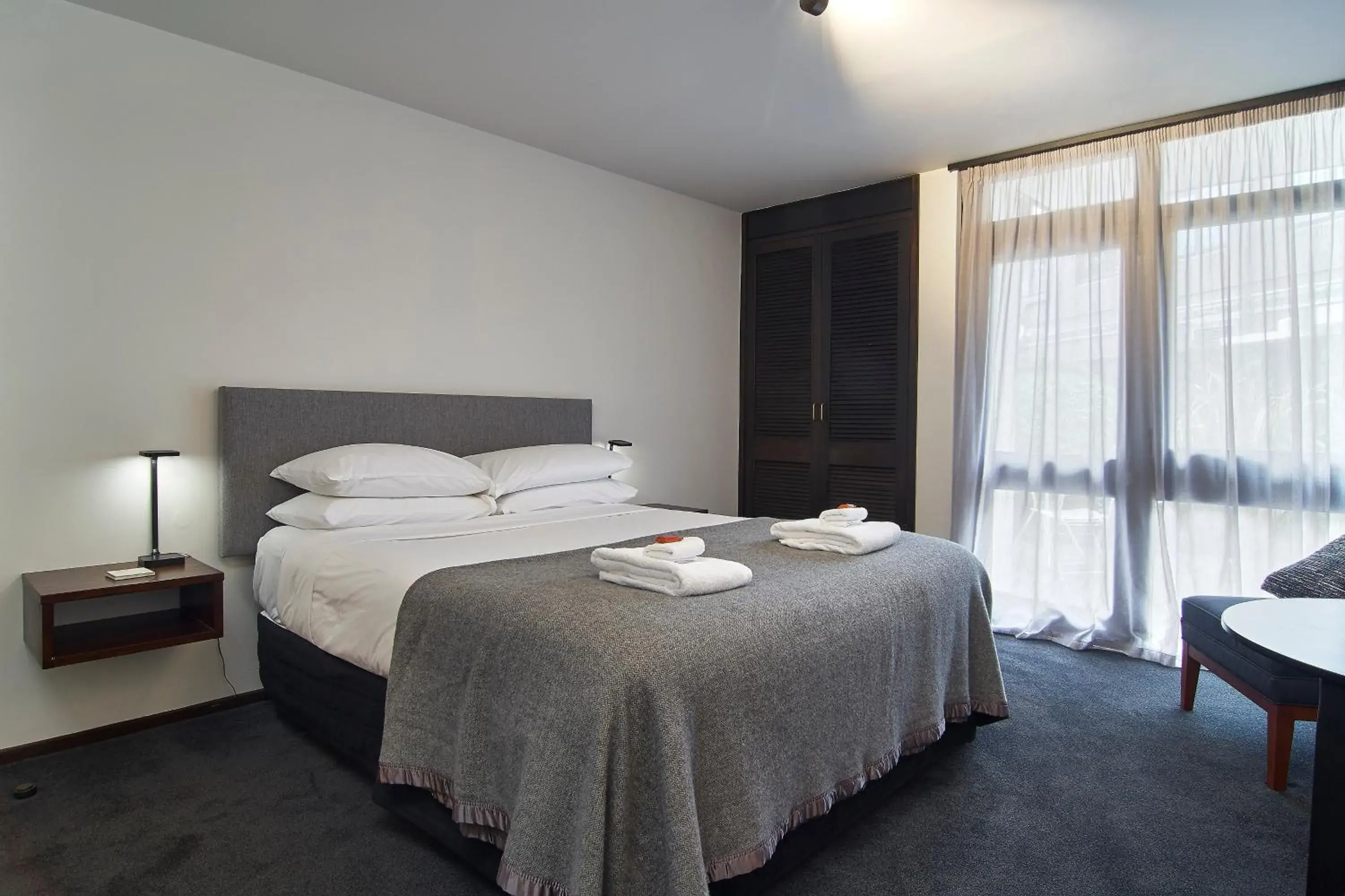 Deluxe King Studio in Hotel Carlton Mill Deluxe King Studio in Hotel Carlton Mill