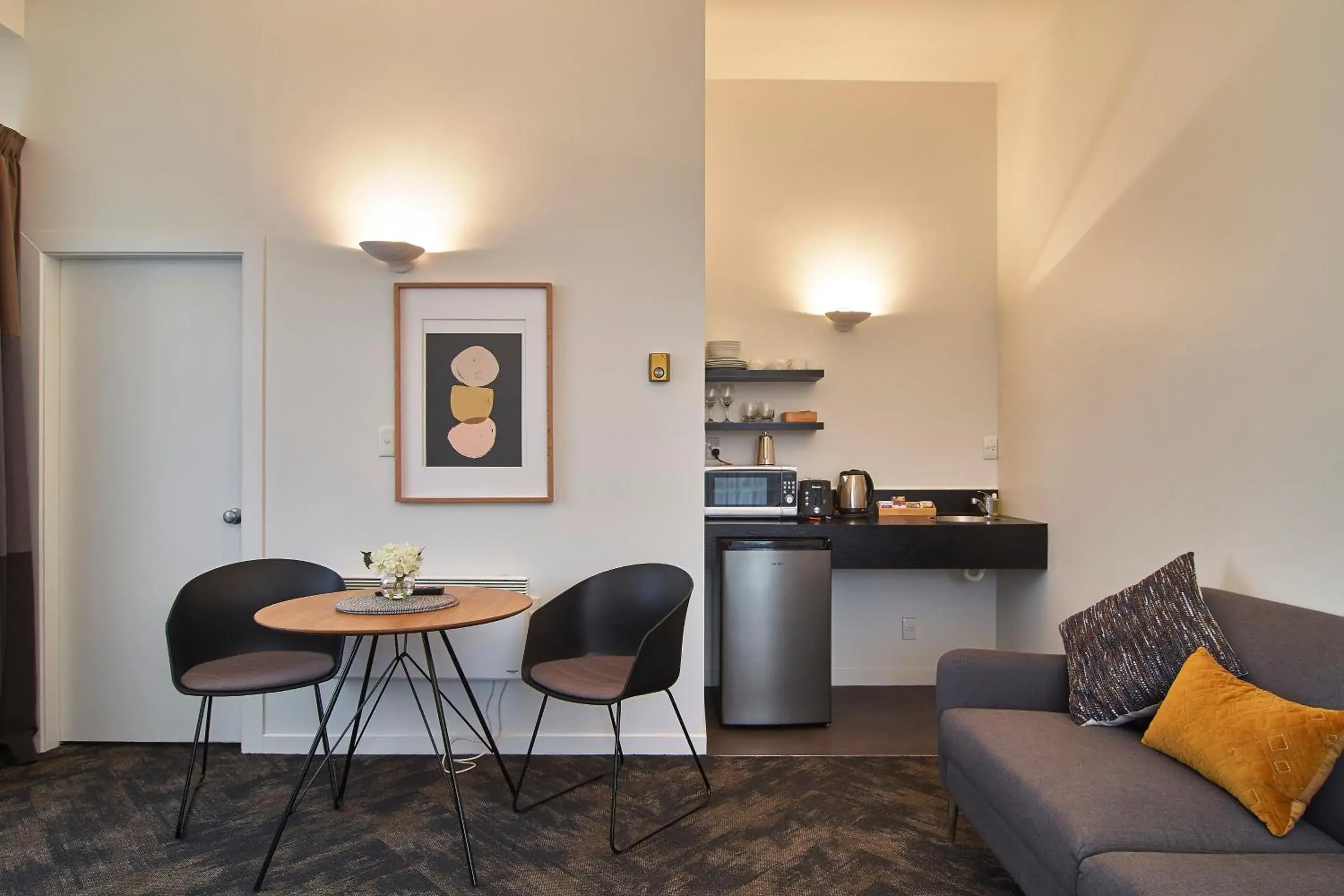 One-Bedroom Suite in Hotel Carlton Mill One-Bedroom Suite in Hotel Carlton Mill