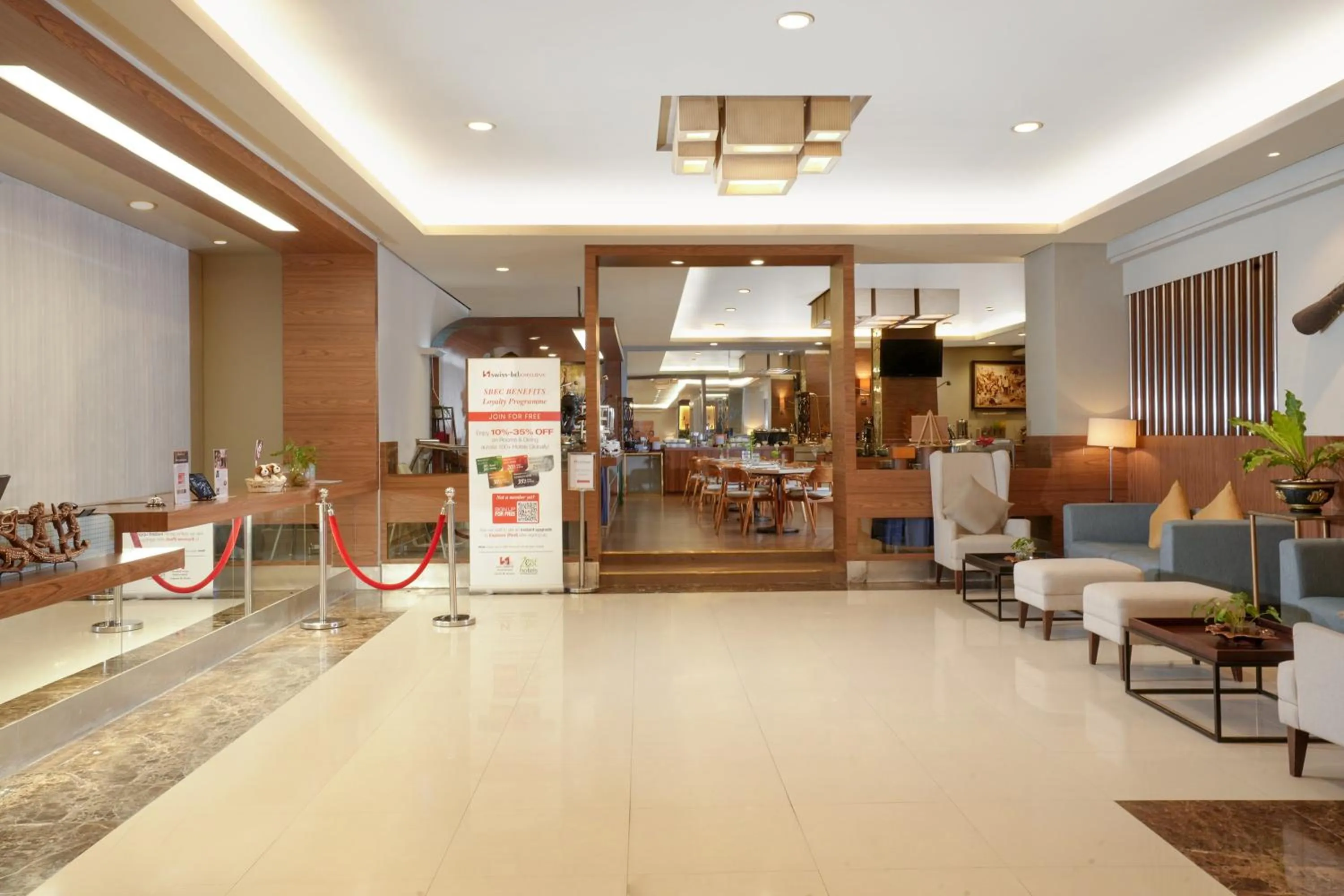 Lobby or reception in Swiss-Belexpress Jayapura