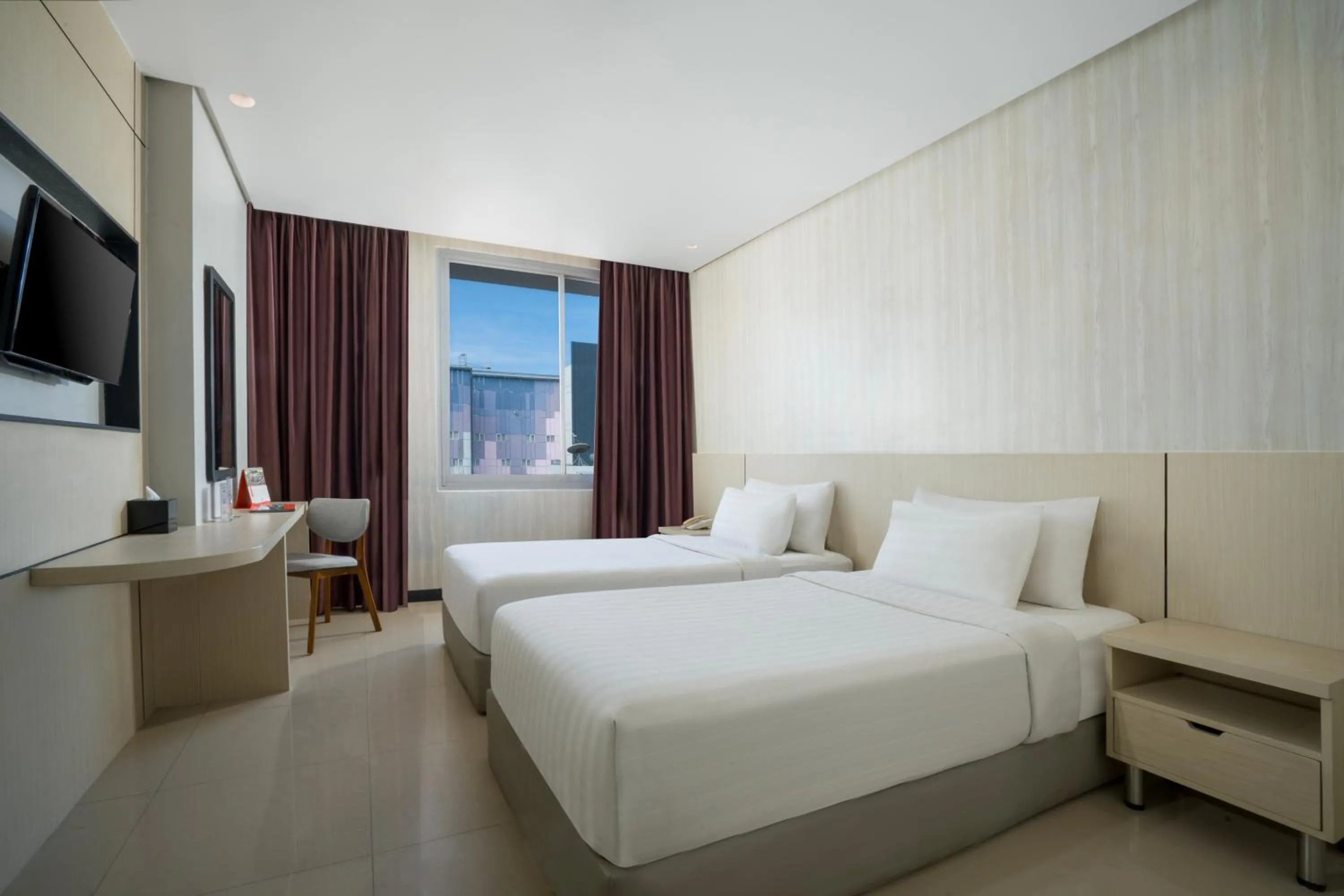 Bedroom, Bed in Swiss-Belexpress Jayapura