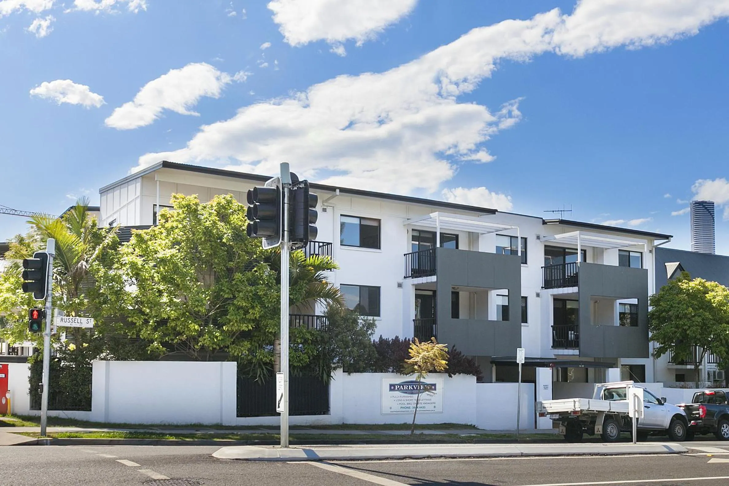 Facade/entrance in Parkview Apartments