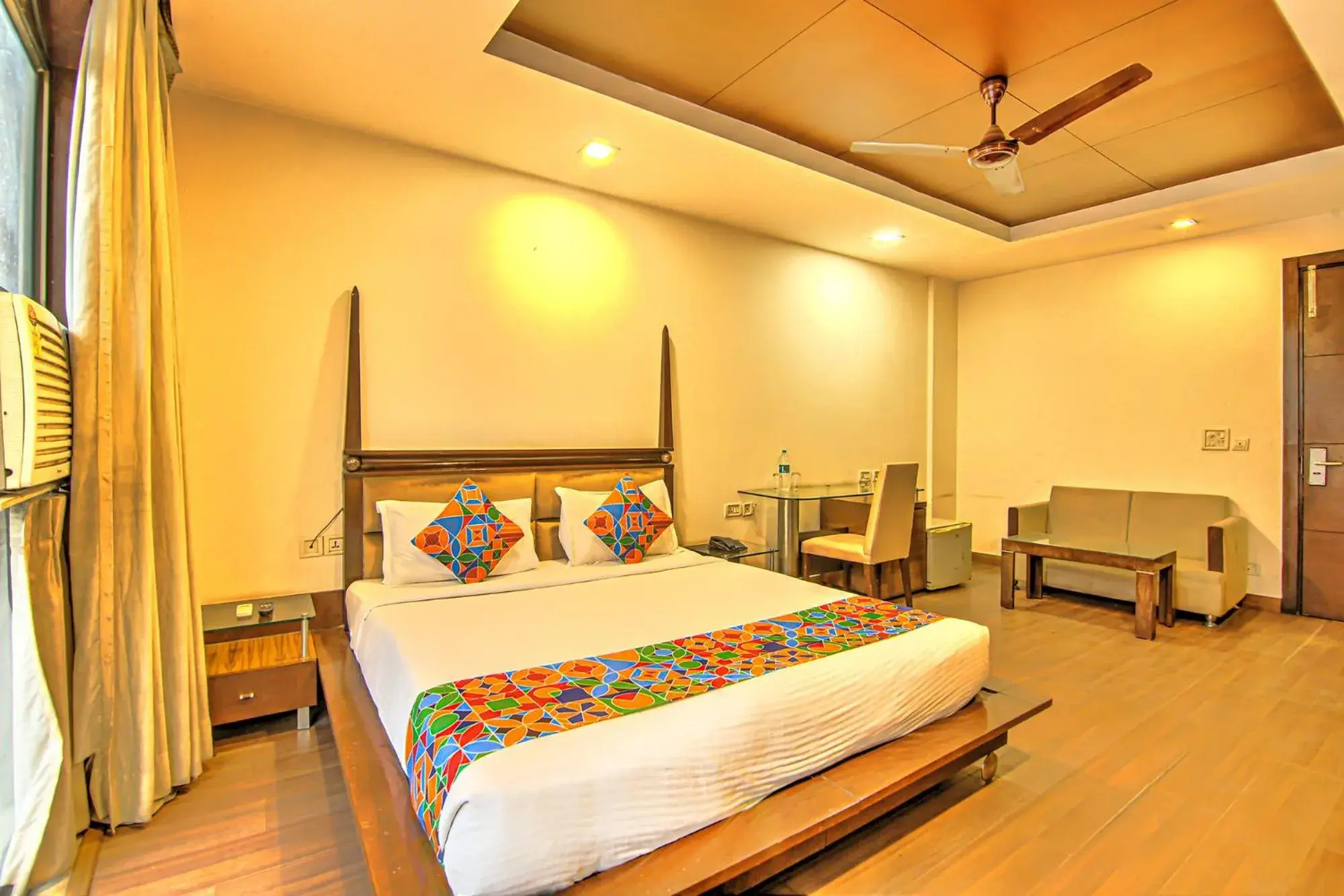 Superior Double Room - single occupancy in FabExpress Le Grand Superior Double Room - single occupancy in FabExpress Le Grand