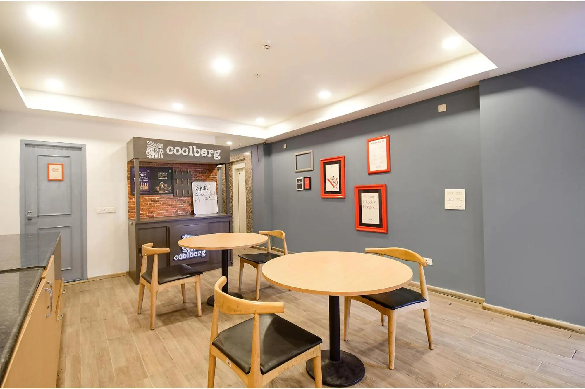 Seating area in FabHotel Airport Green Arcade - near Kolkata Airport