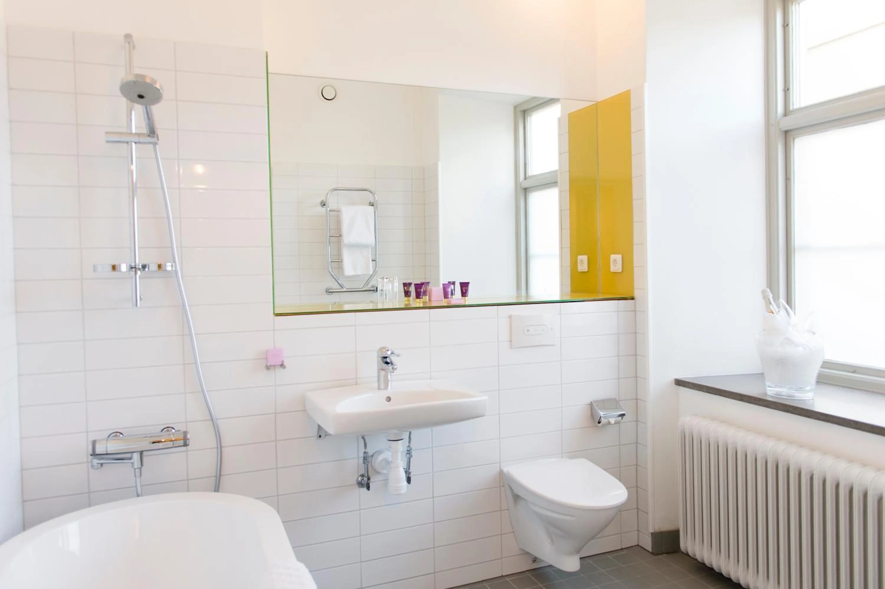 Bathroom in Rosersbergs Slottshotell