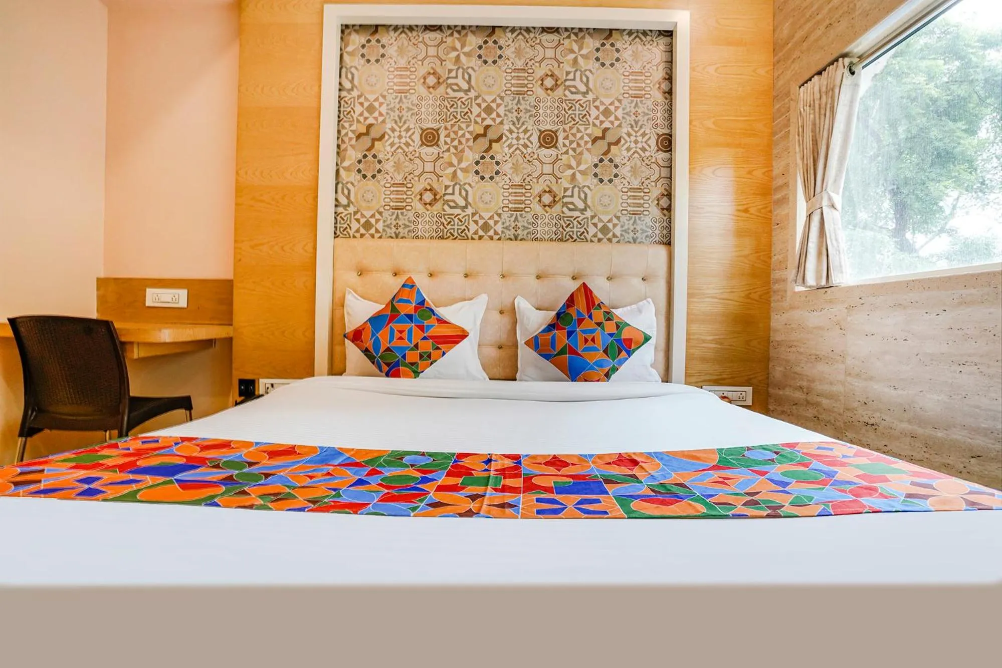 Bed in FabHotel Neelkamal - Chembur