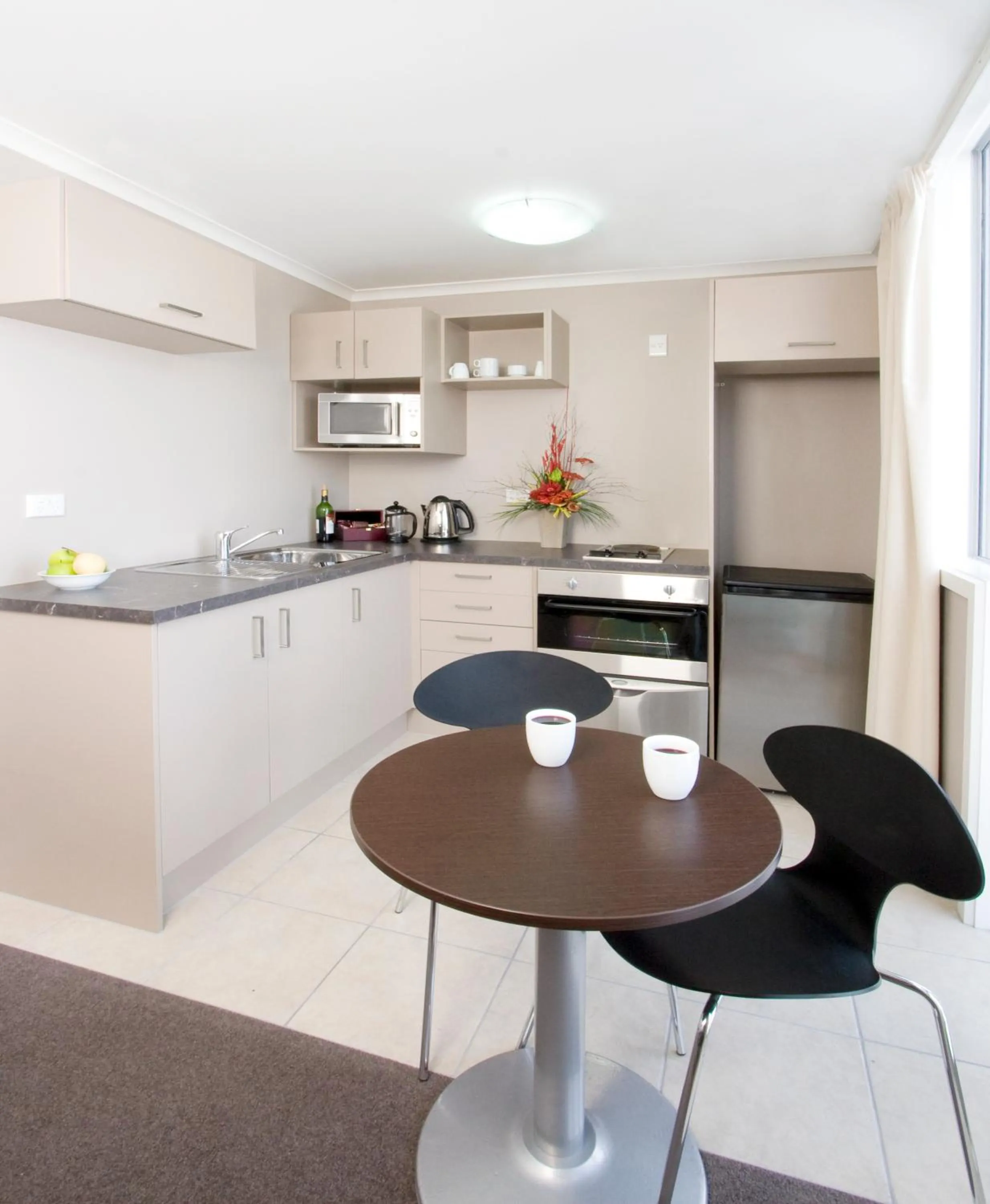 Coffee/tea facilities in Quest On Ward Serviced Apartments