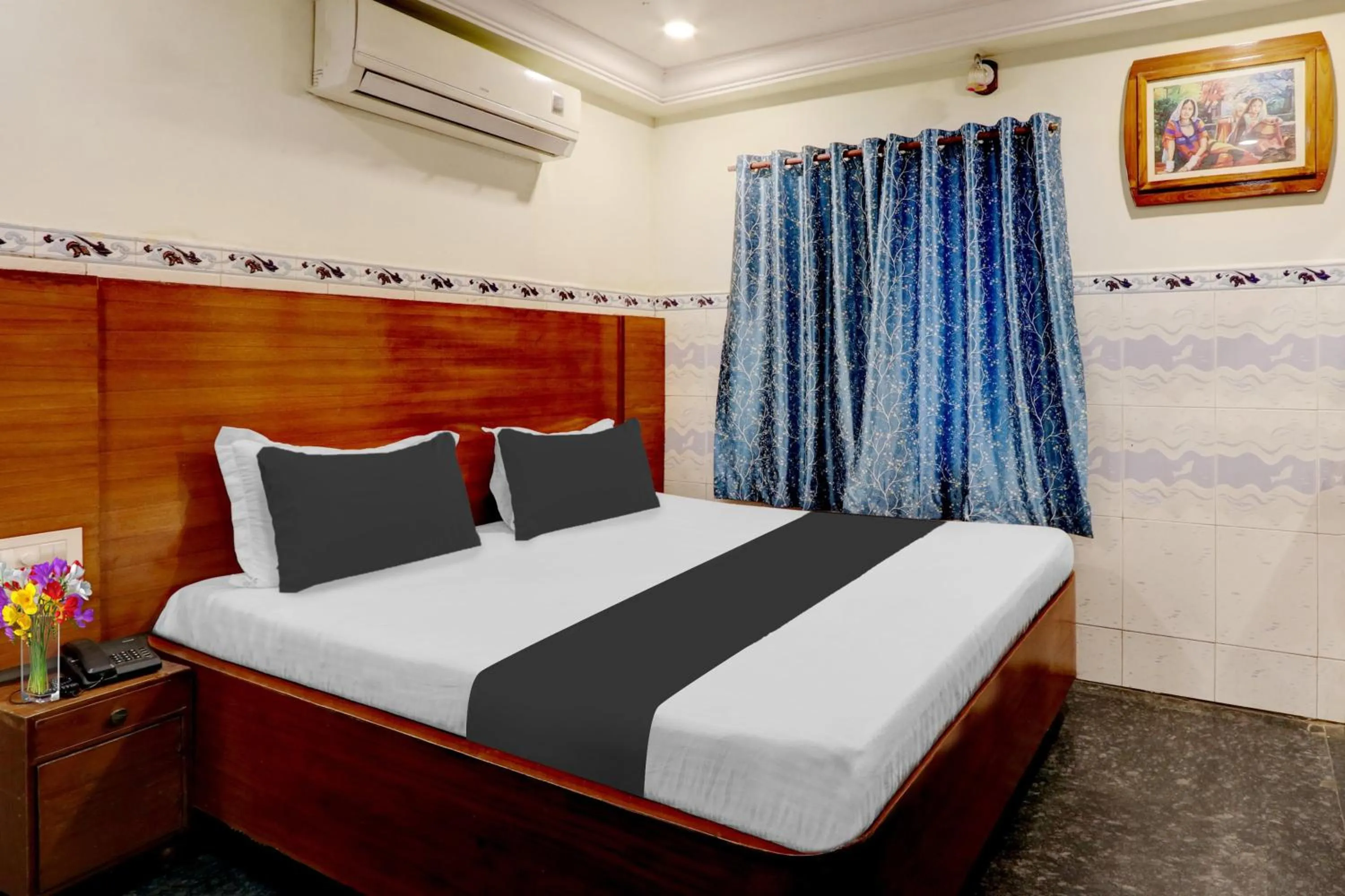 Bedroom, Bed in Collection O M G Road