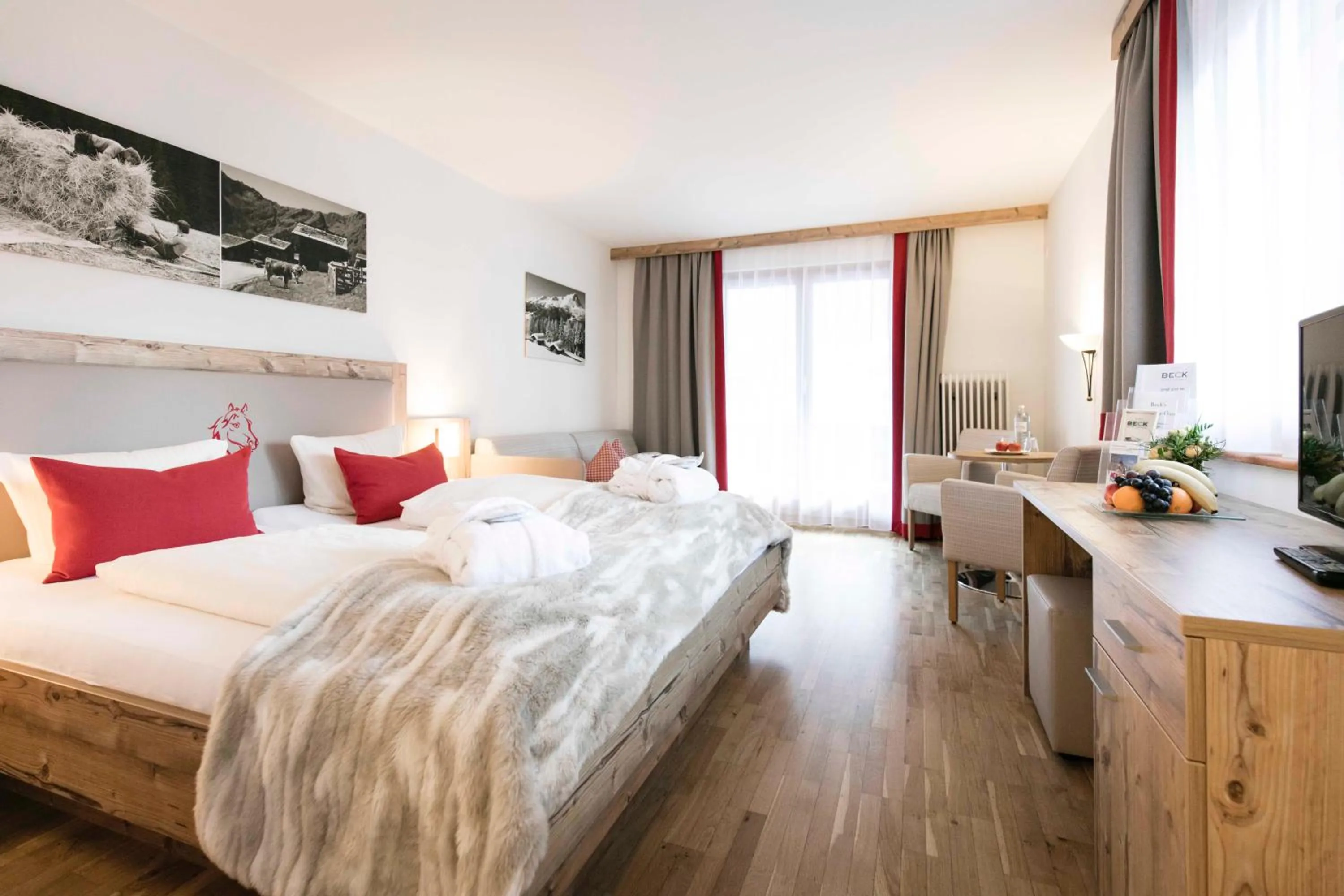 Bed in Alpenlodge - Das Dorfhotel