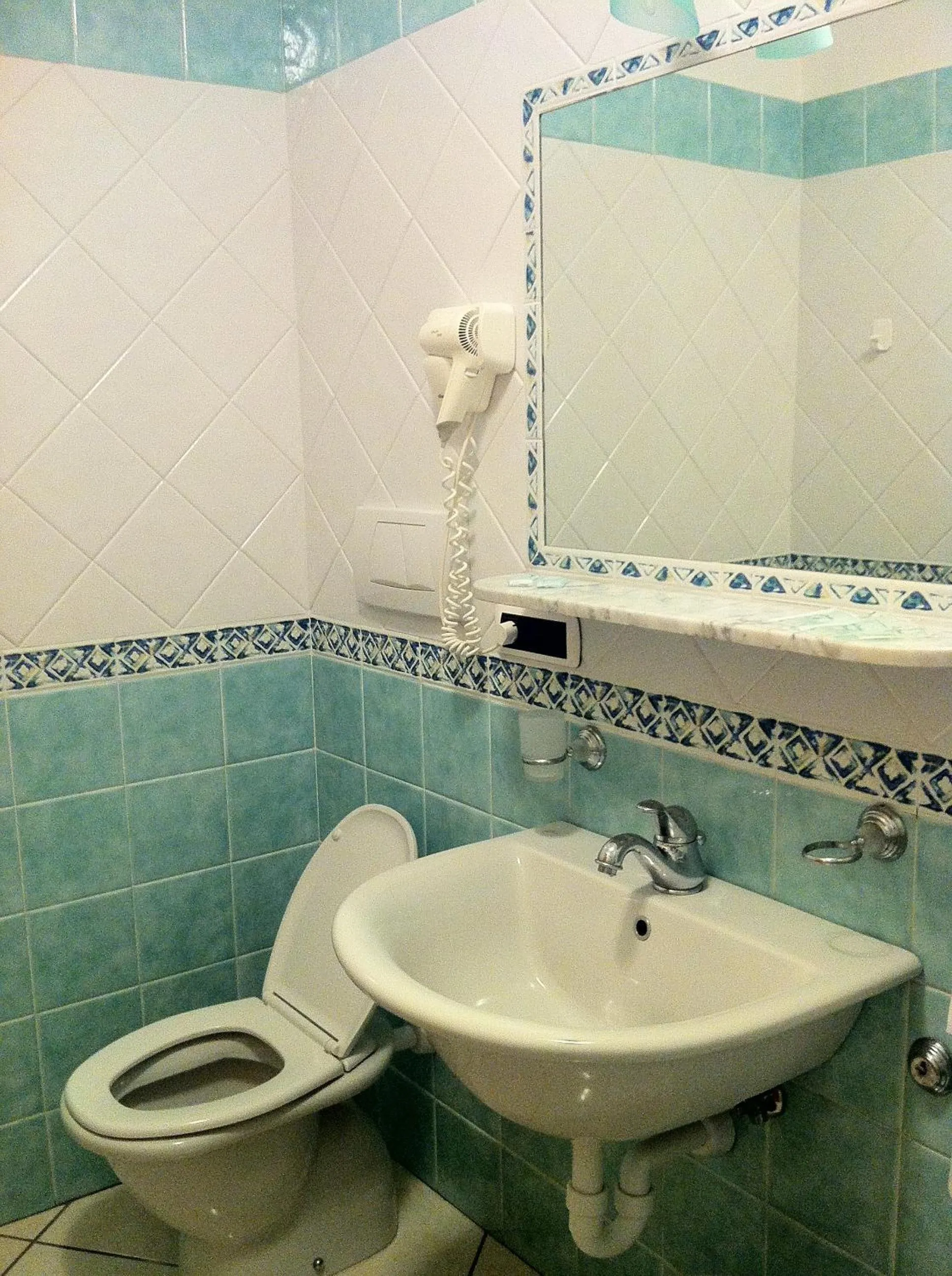 Bathroom in Hotel Villa Antonio