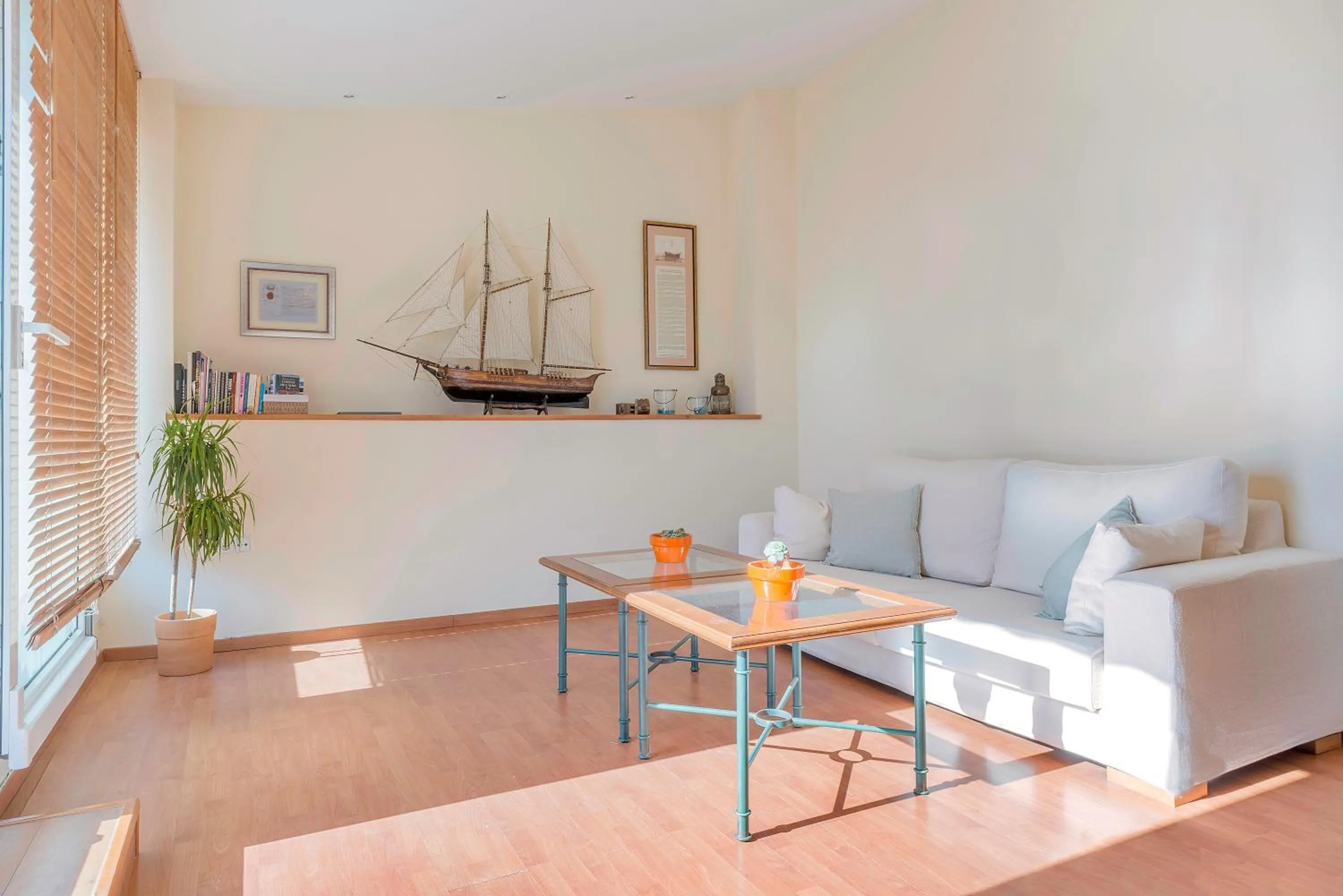 Living room in Ático en el centro con terraza