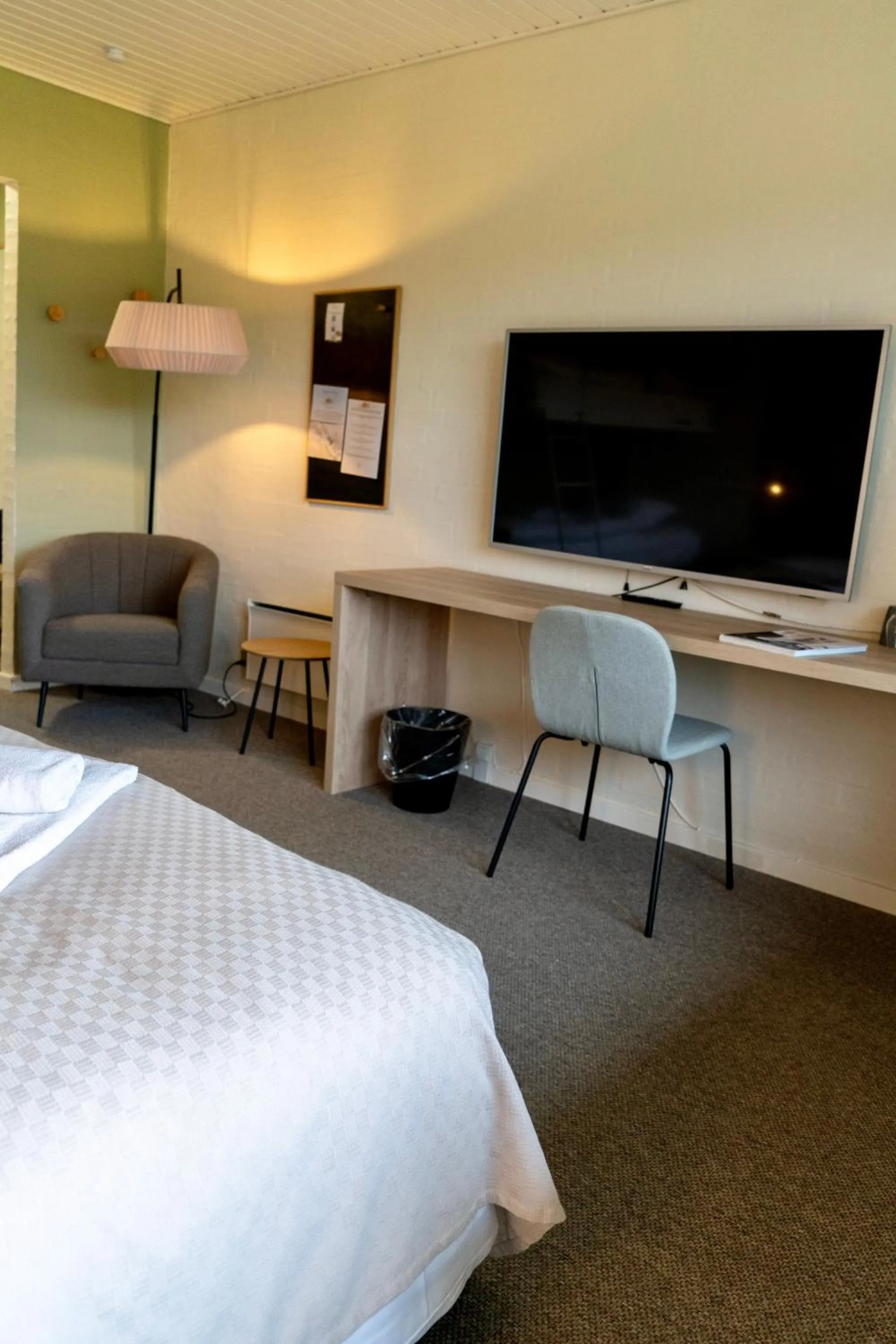 TV and multimedia, Bed in Strandhotel Klitrosen