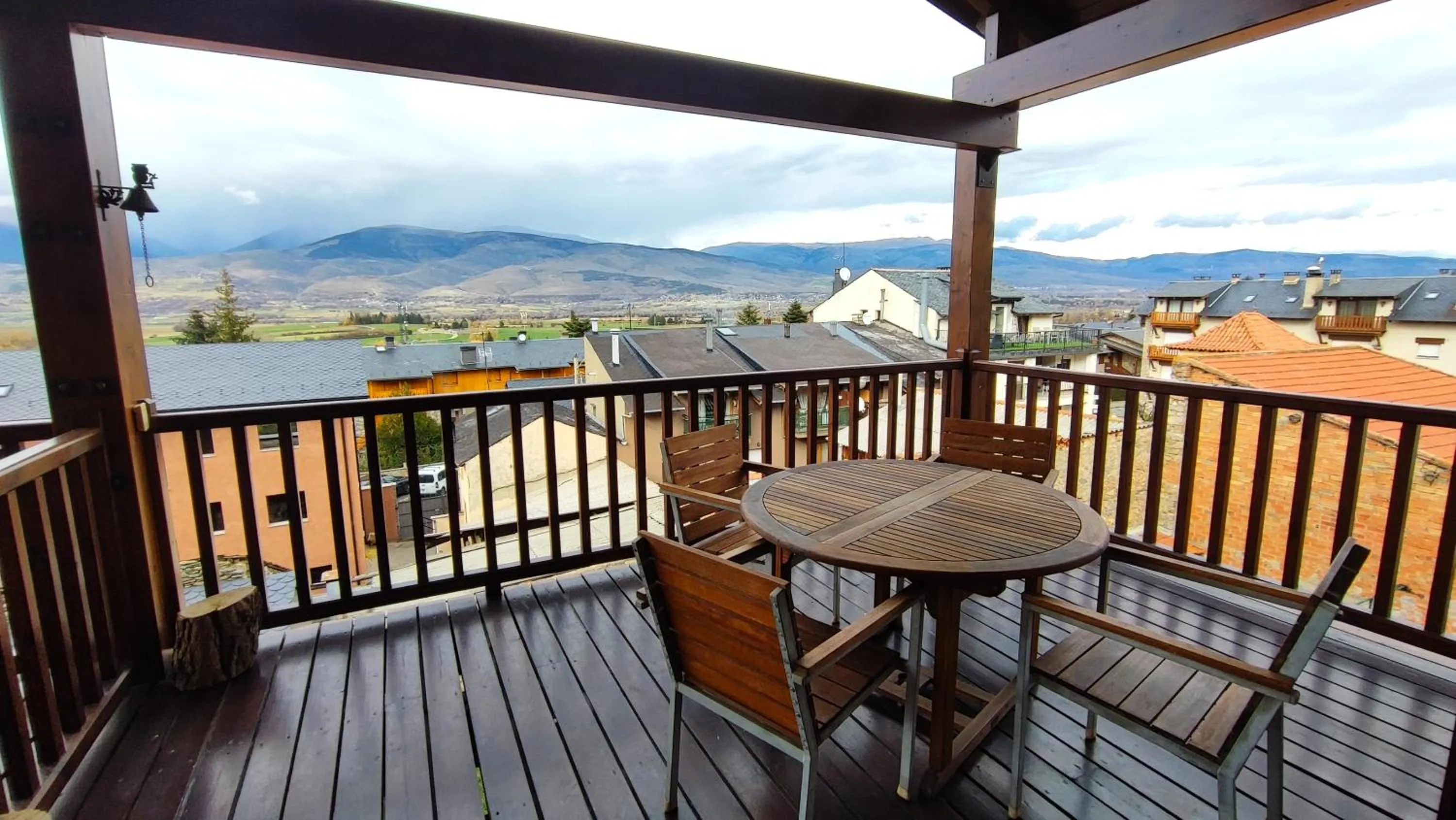 Balcony/Terrace in Dúplex en el centro de Alp