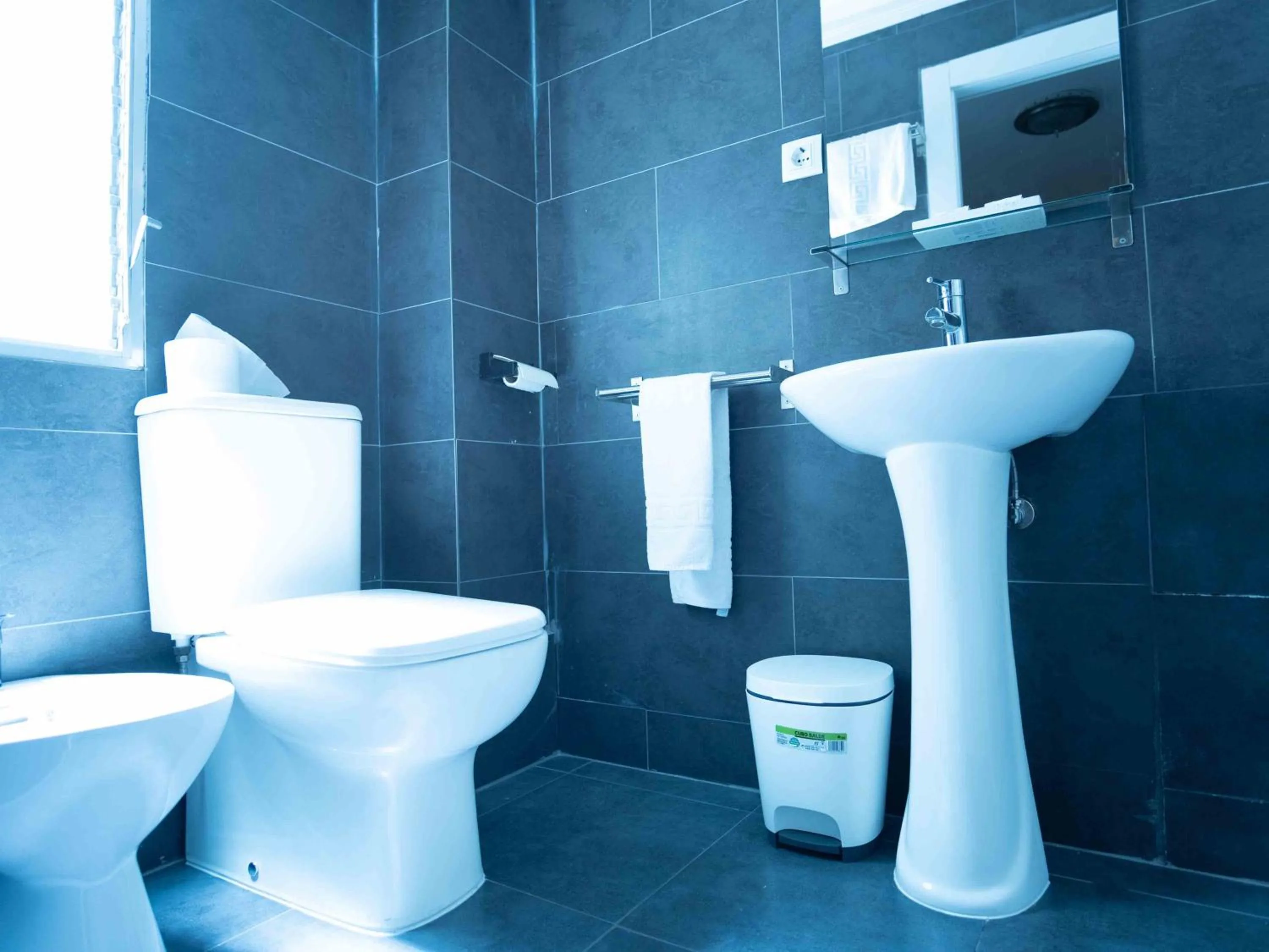 Bathroom in Hostal On Dormire Valencia