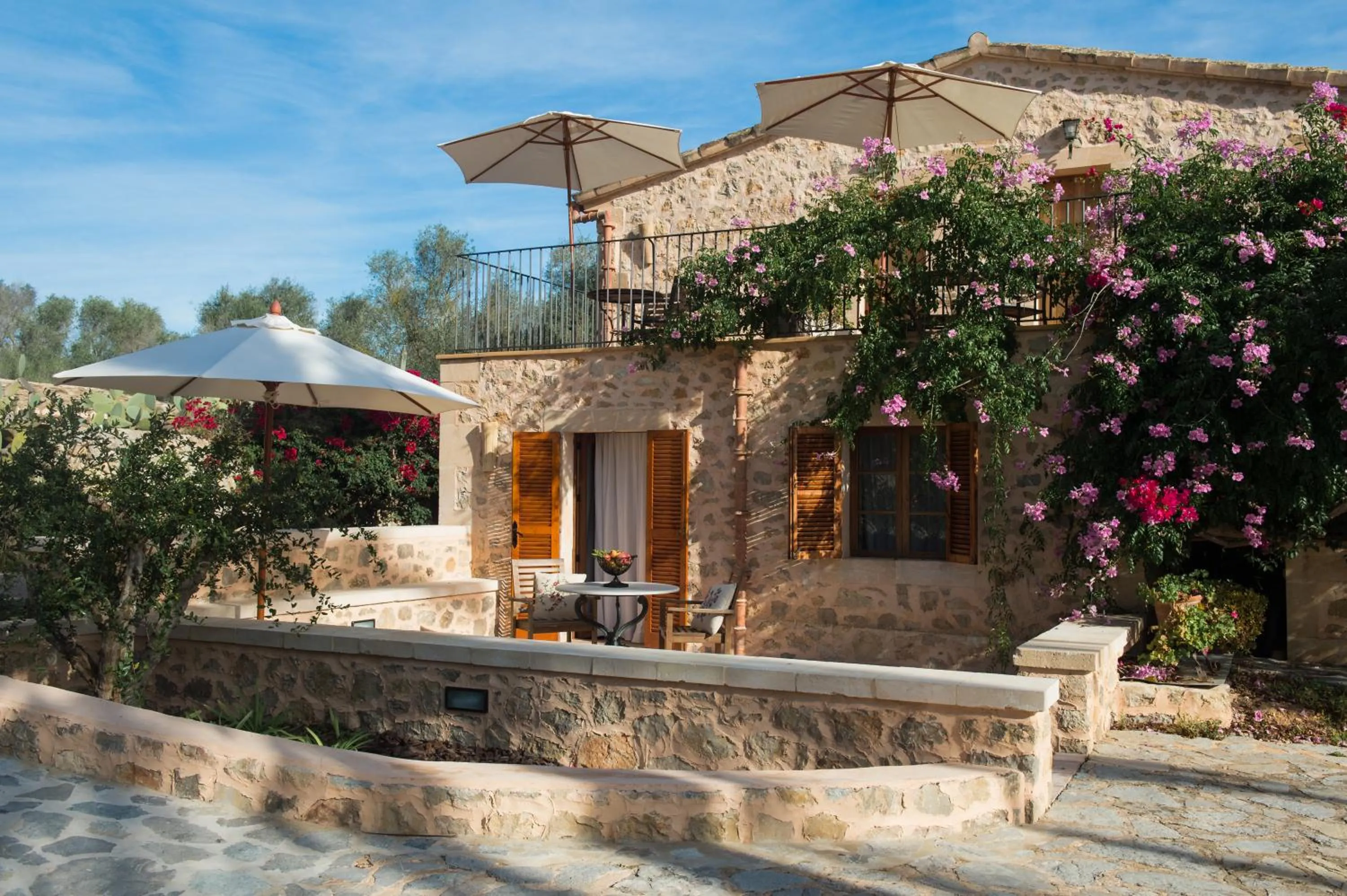 Property building in Agroturismo Can Feliu