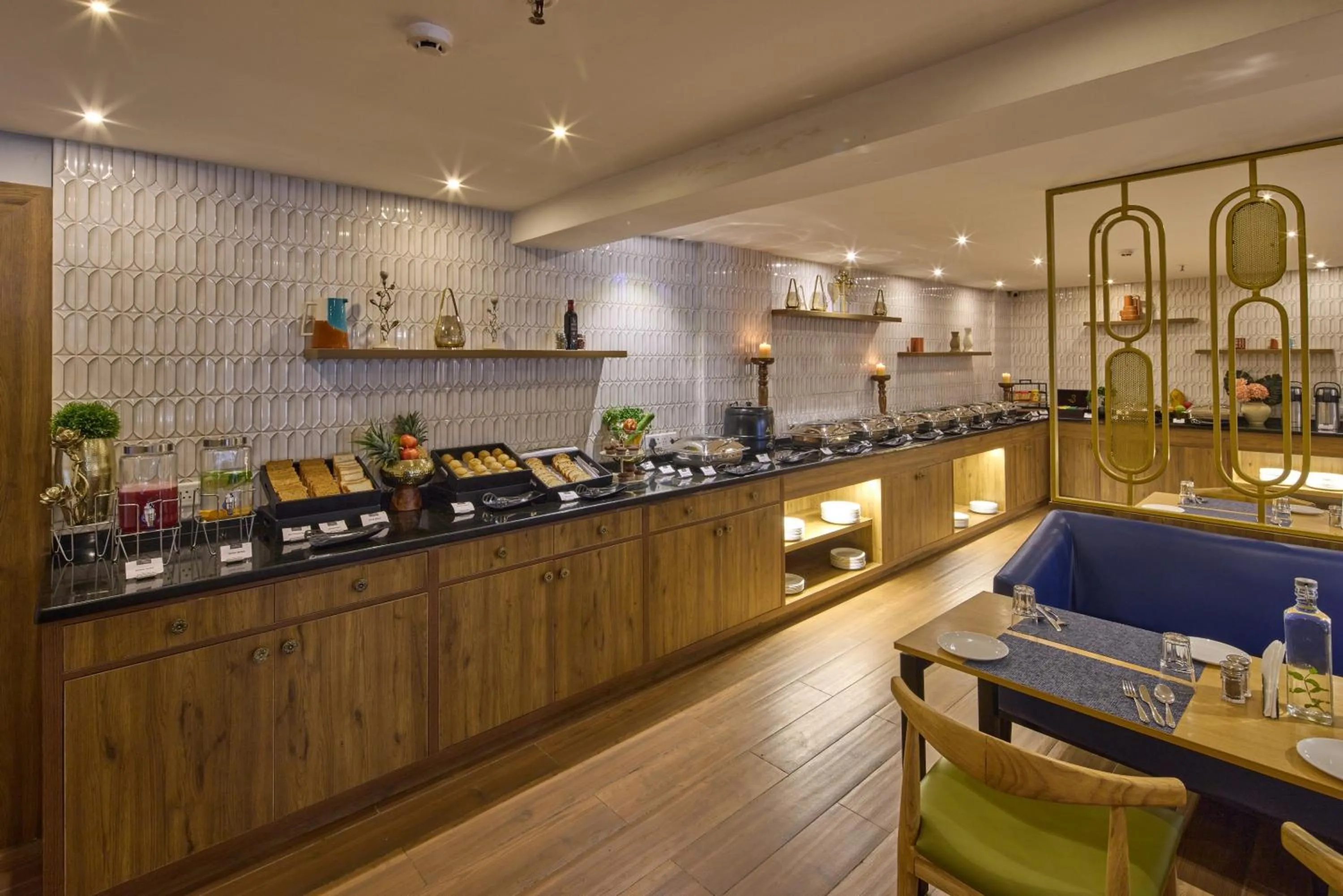Grand Continent Brookefield - A Sarovar Portico Affiliate Hotel