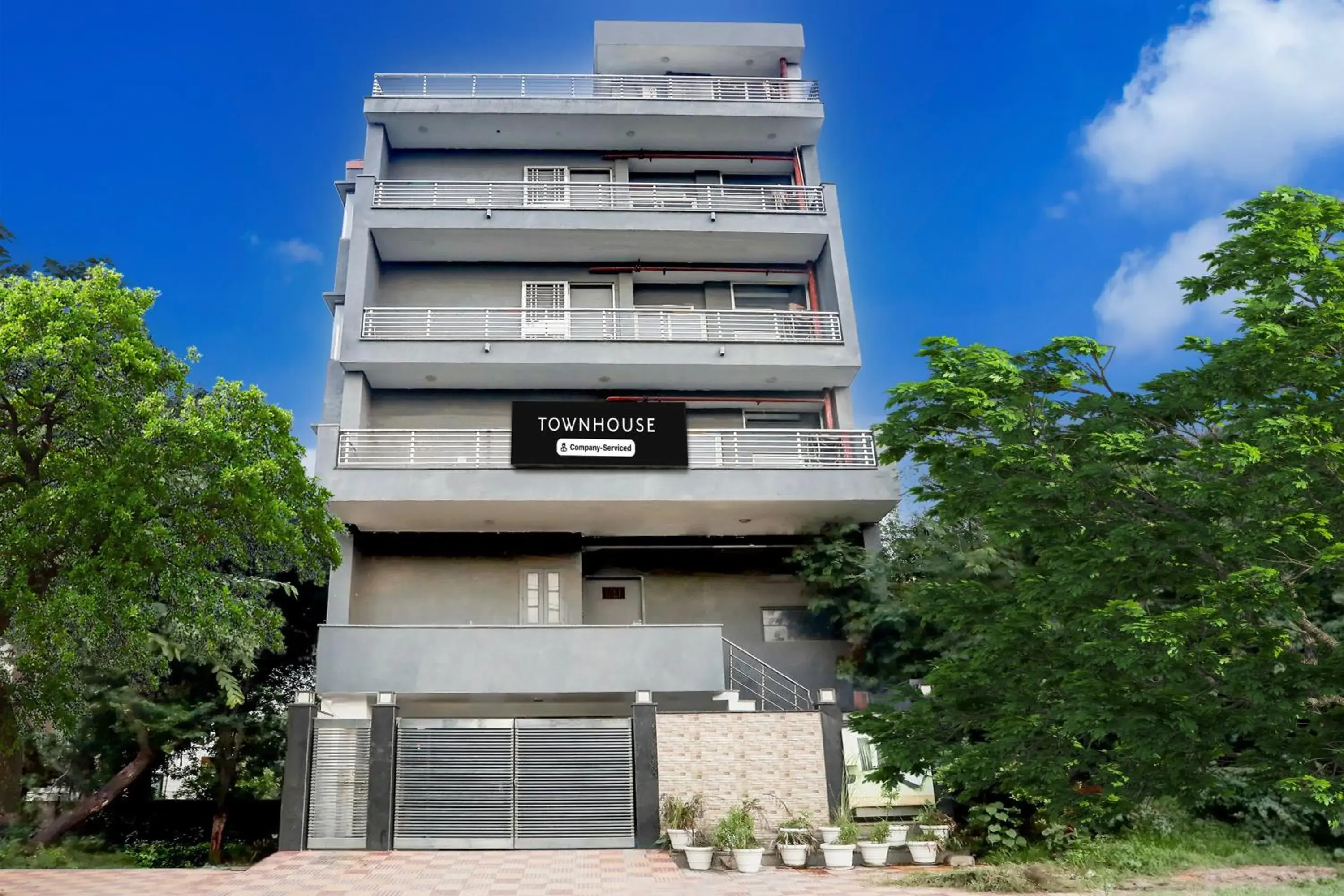 Townhouse Rohini Sector 24 Townhouse Rohini Sector 24