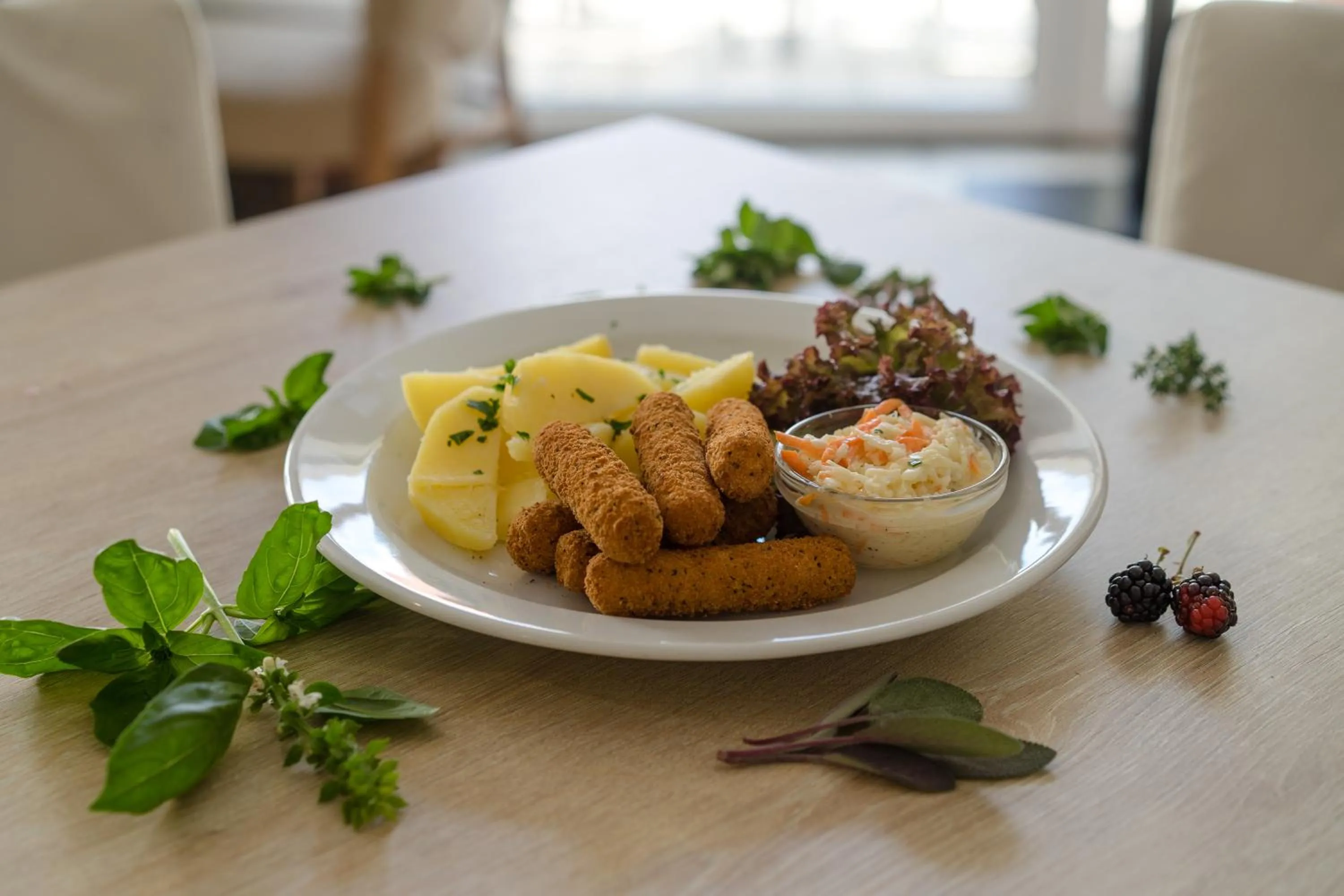 Restaurant/places to eat in BIVIO hotel