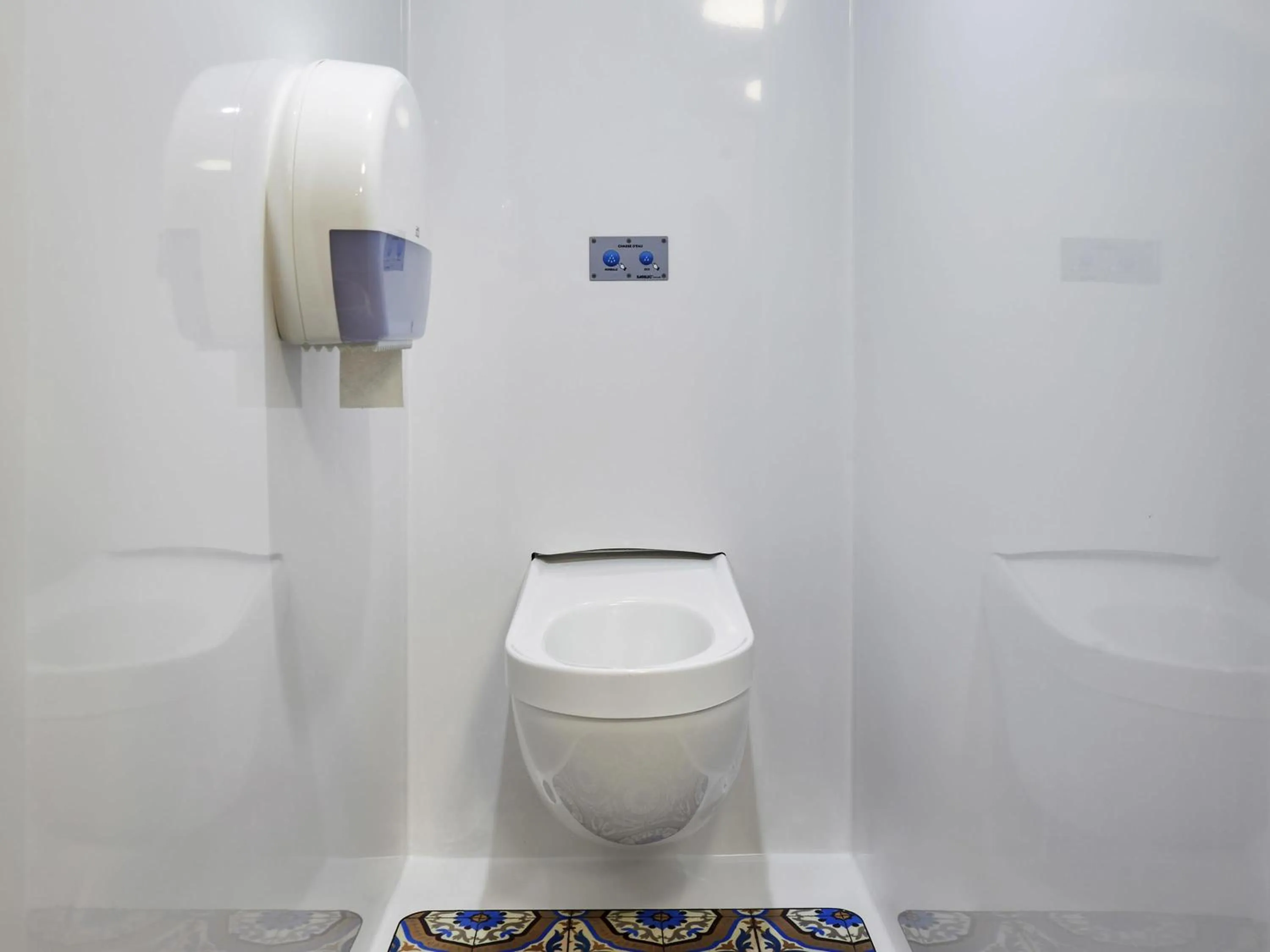 Other in hotelF1 Dole