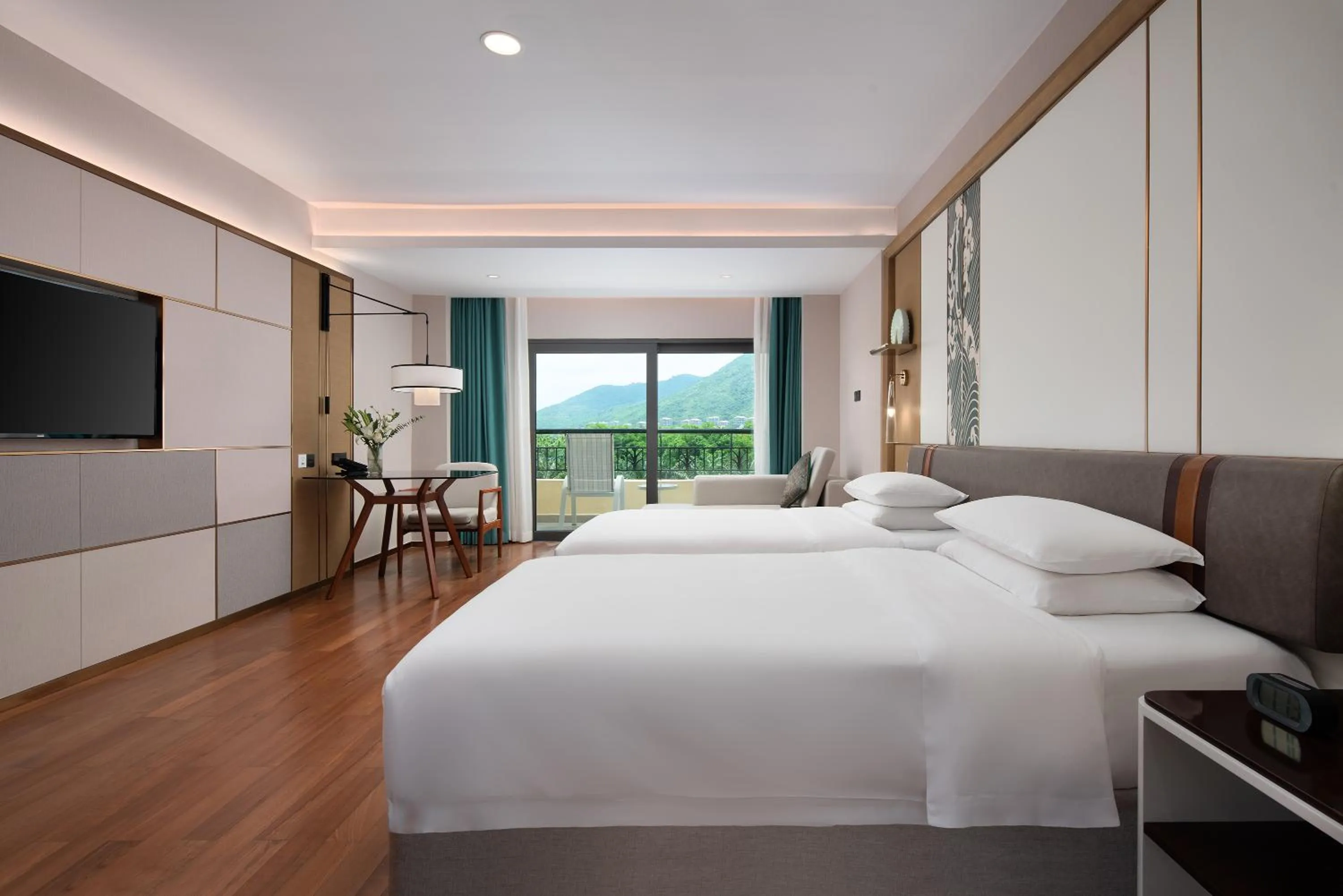 Bed in Horizon Resort & Spa Yalong Bay-Yalong Bay Central