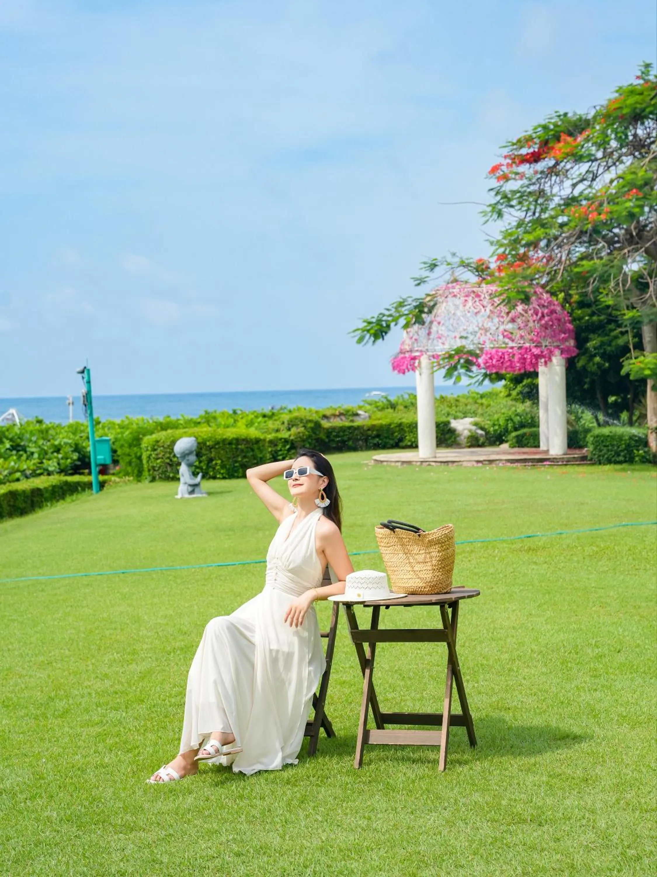 Day in Horizon Resort & Spa Yalong Bay-Yalong Bay Central