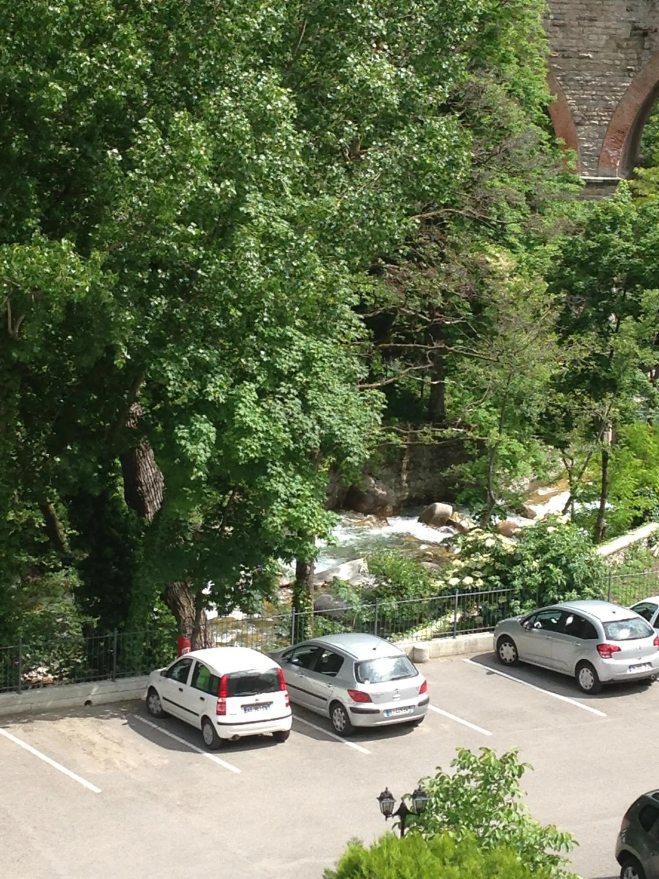 Facade/entrance in Le Prieuré