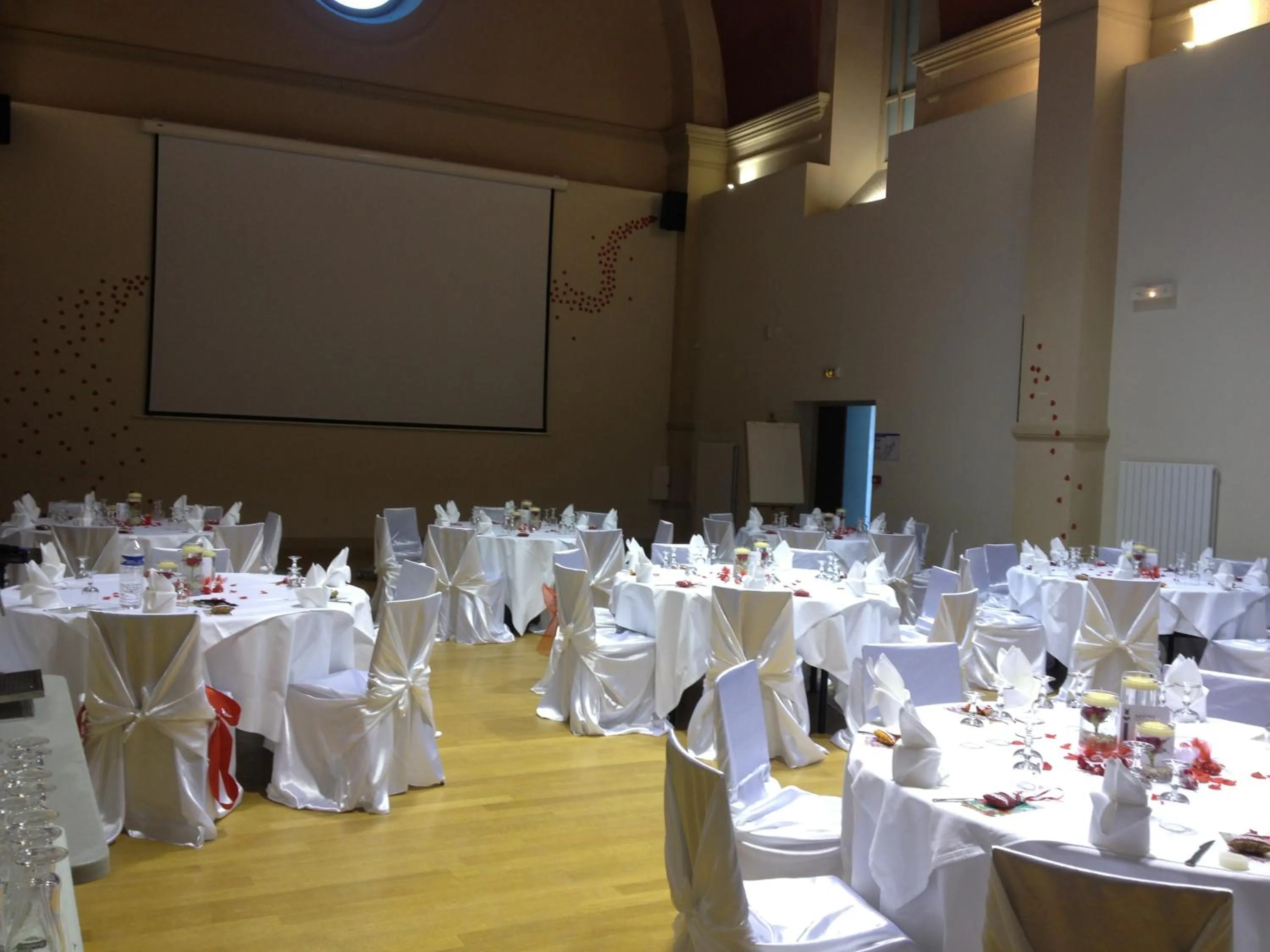 Restaurant/places to eat in Le Prieuré