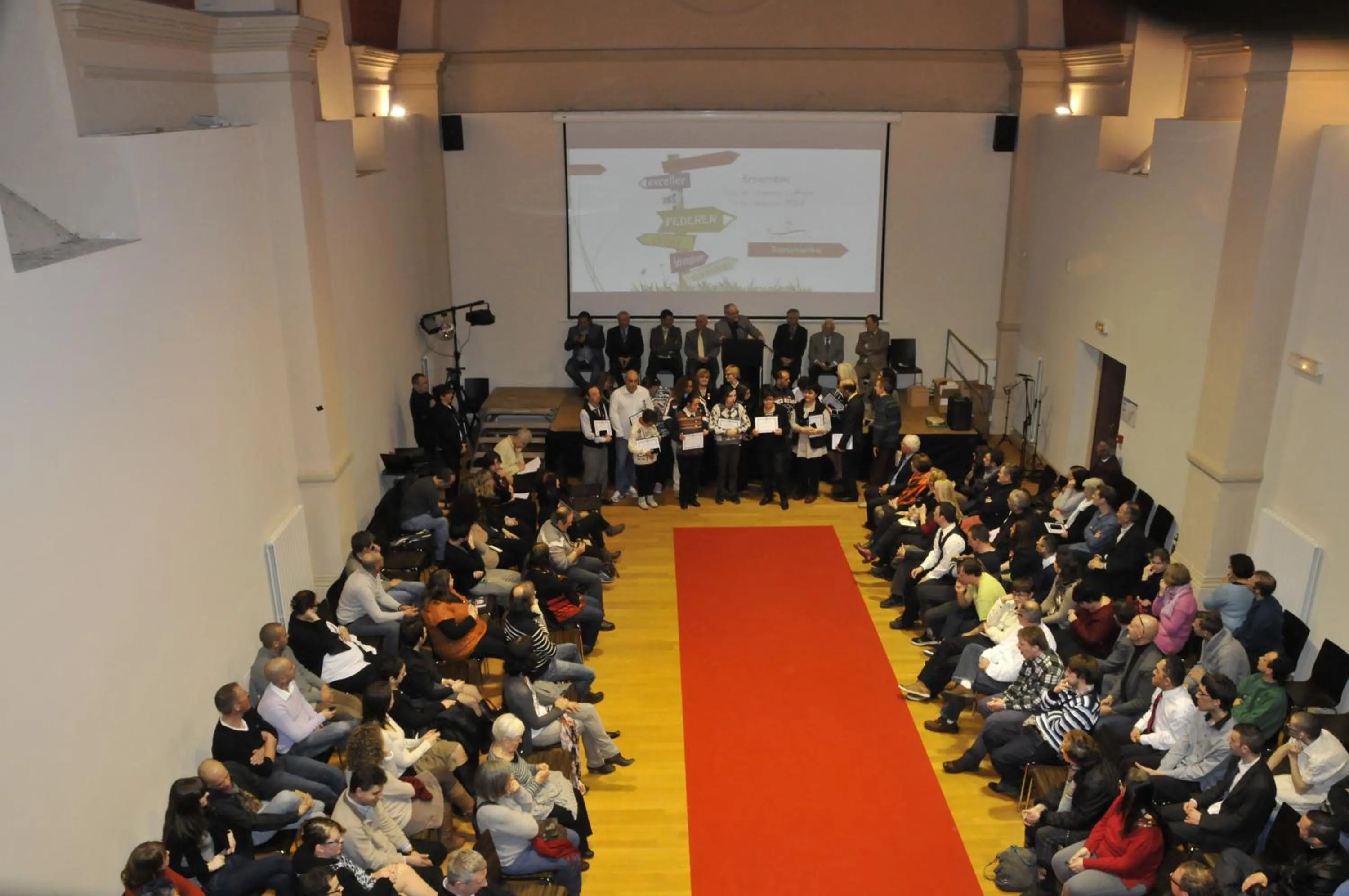 Business facilities in Le Prieuré