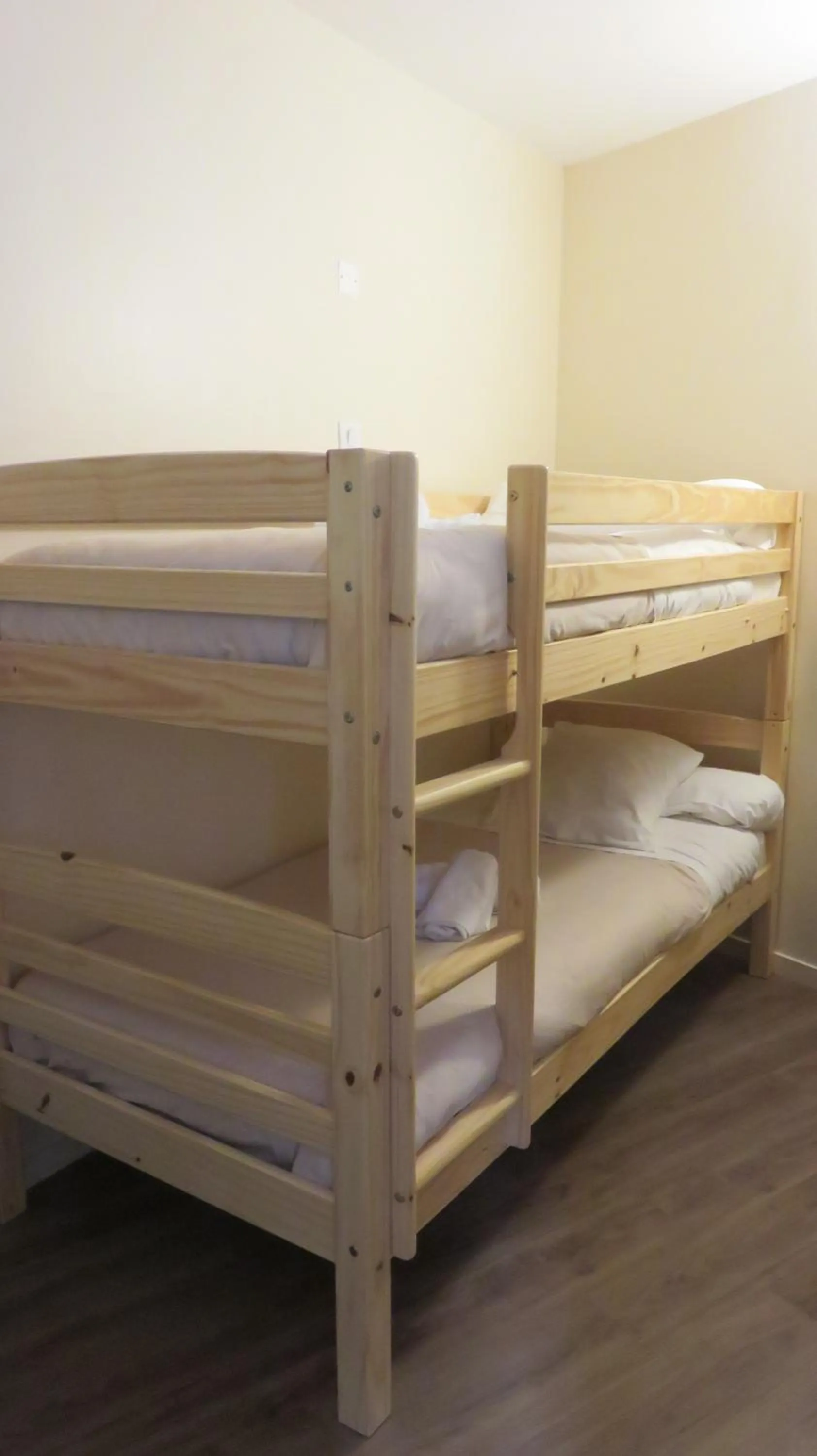 bunk bed, Bed in Le Prieuré