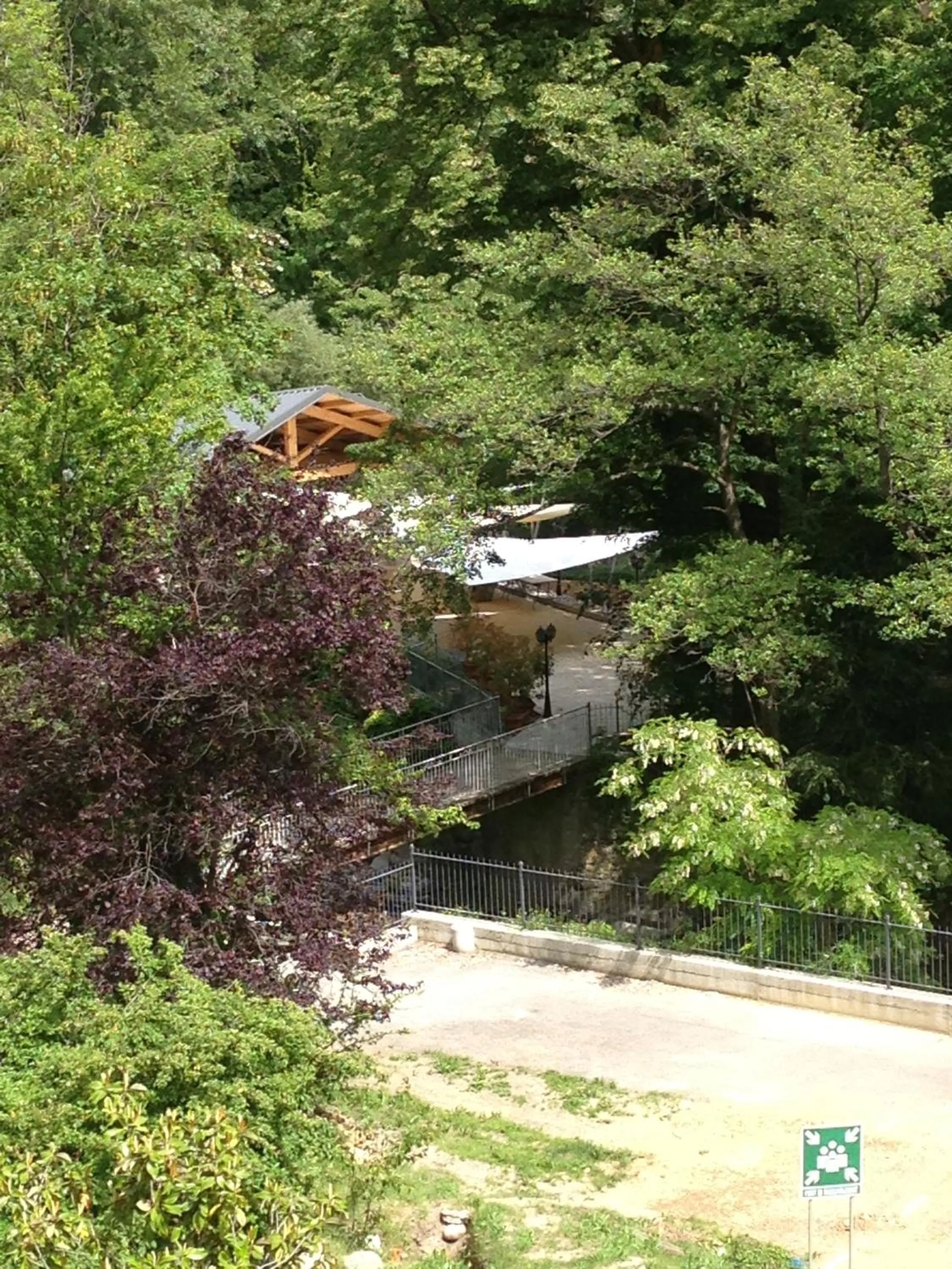 Facade/entrance in Le Prieuré