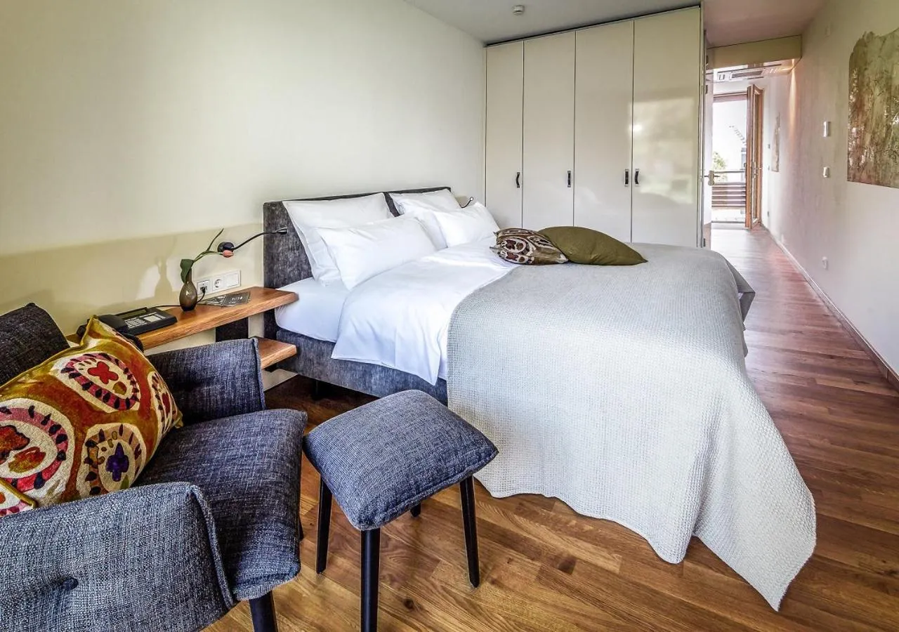 Bed in Ferienwohnungen Boardinghouse Bodensee