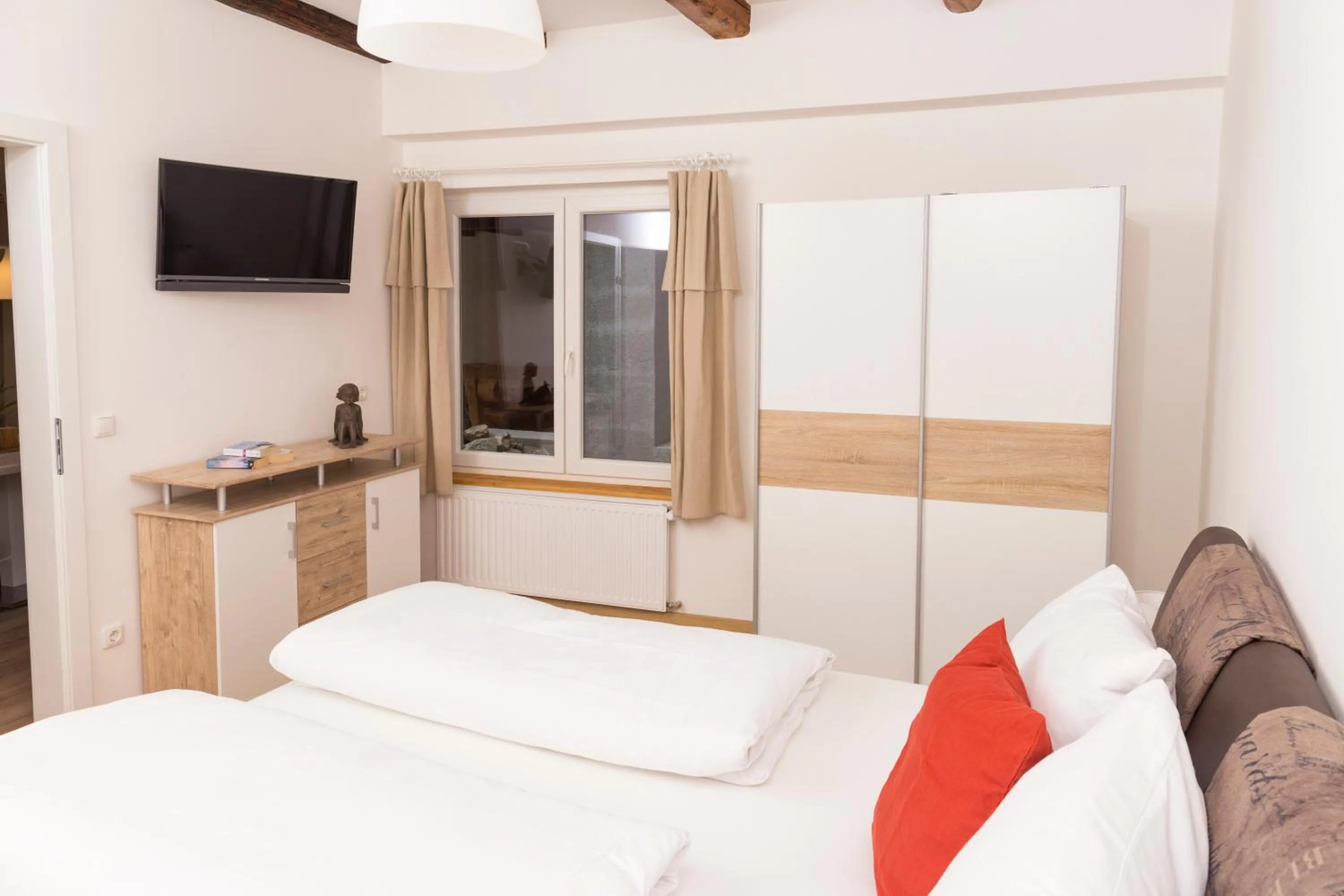 Bedroom, Bed in Scheinerhaus